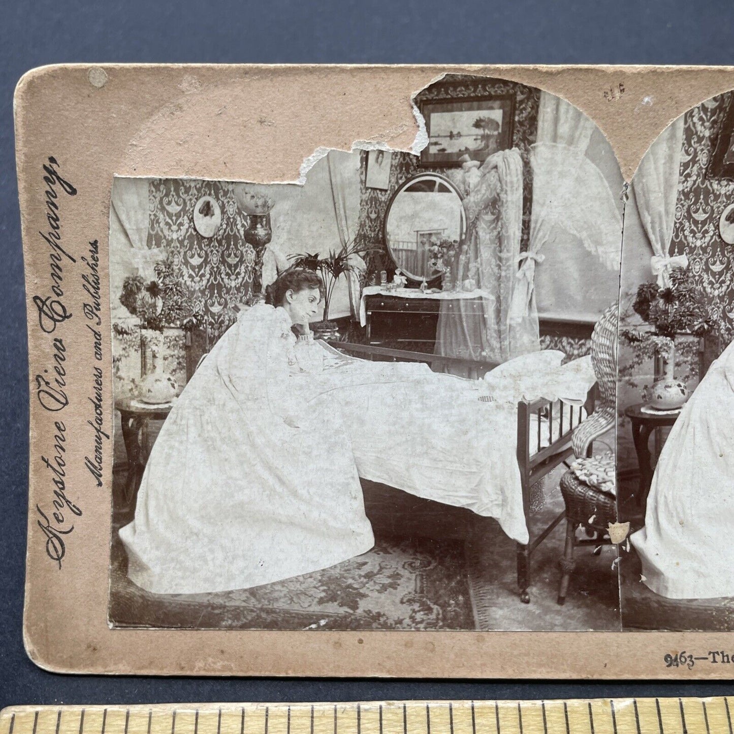 Antique 1899 Woman Grieves Dead Baby Child DAMAGED Stereoview Photo Card P2594