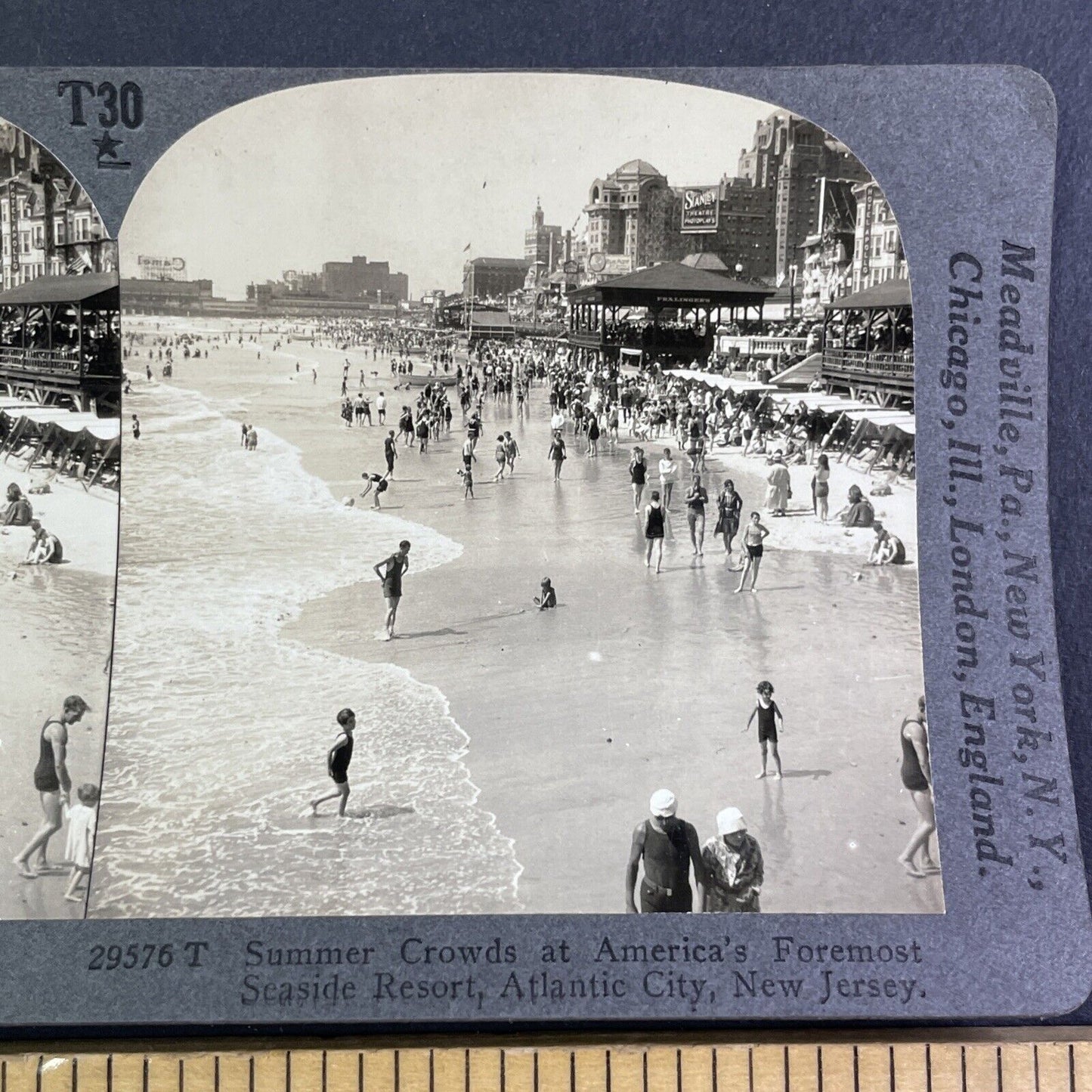 Beach Crowds Atlantic City New Jersey Stereoview Antique c1920s Y1143