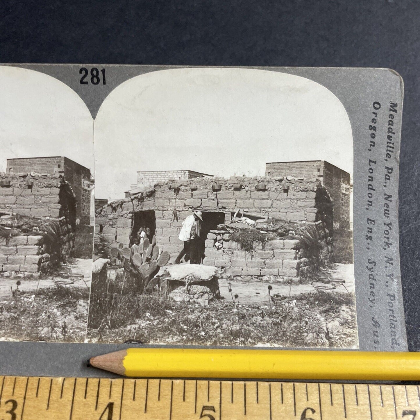 Antique 1910 Native Mexican Mud Hut Mexico City Stereoview Photo Card P4441