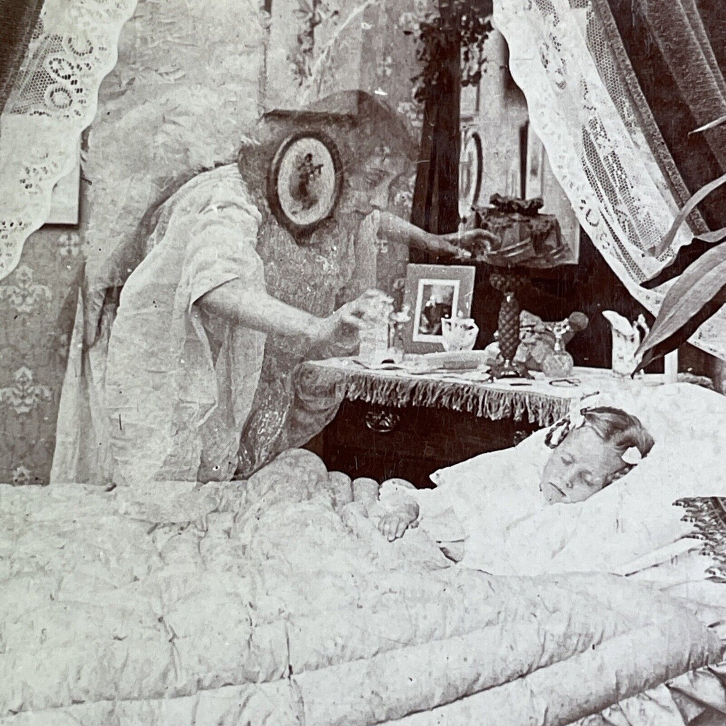 Dead Mother Ghost Hovers Over Her Child Stereoview Antique c1897 X2849