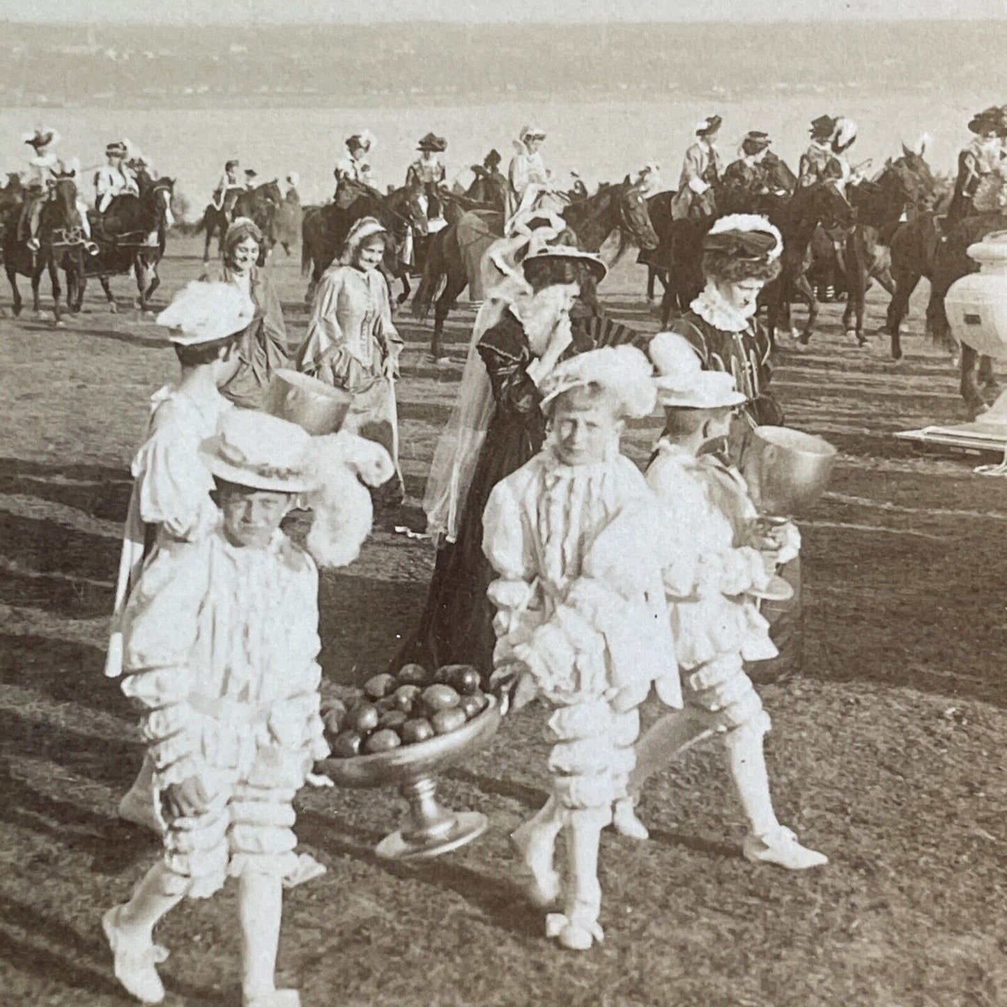 Girls Carry Apples in Quebec City Stereoview Francis I Festival c1908 Y1725