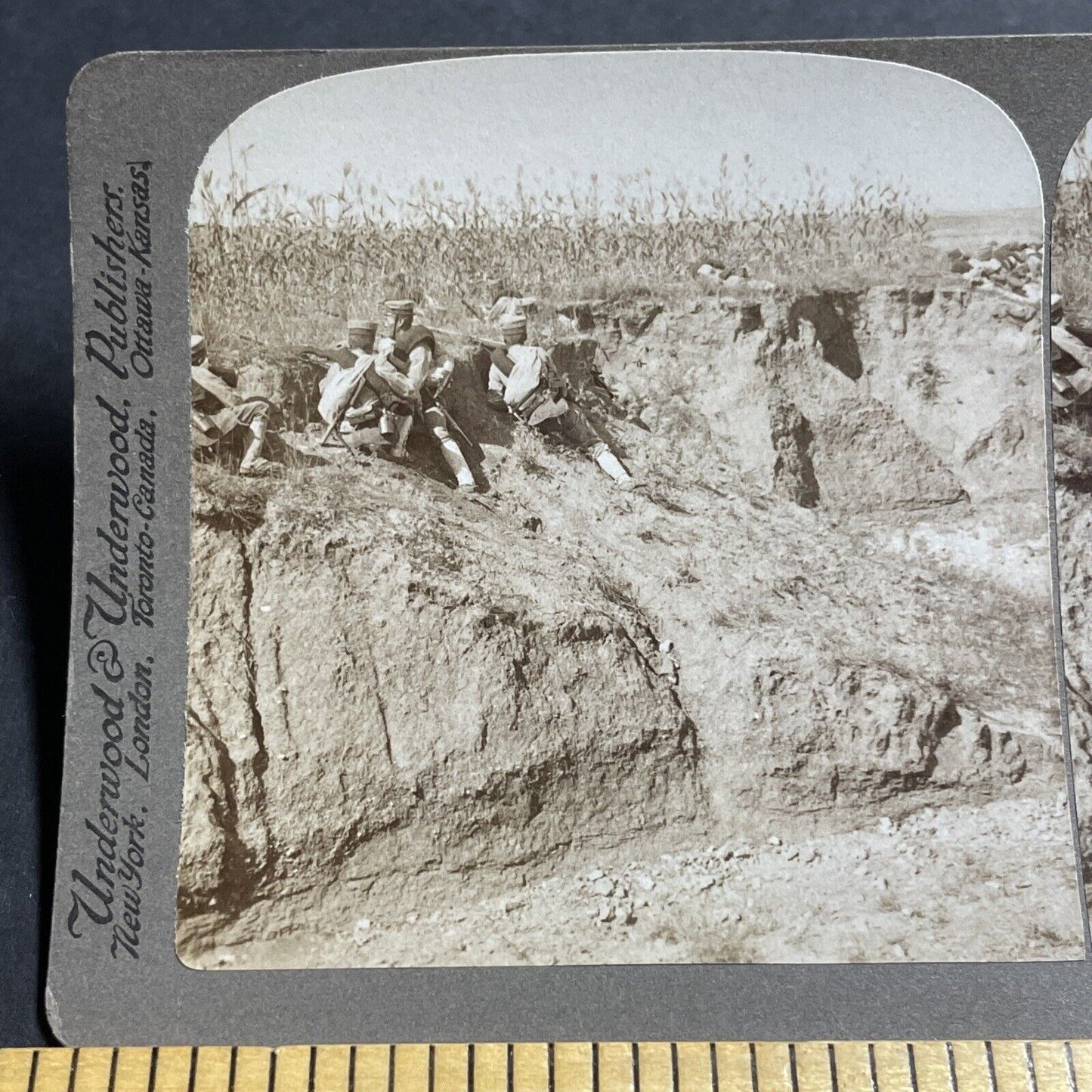 Antique 1904 Japan Soldiers Attacking Russia Troops Stereoview Photo Card P5589