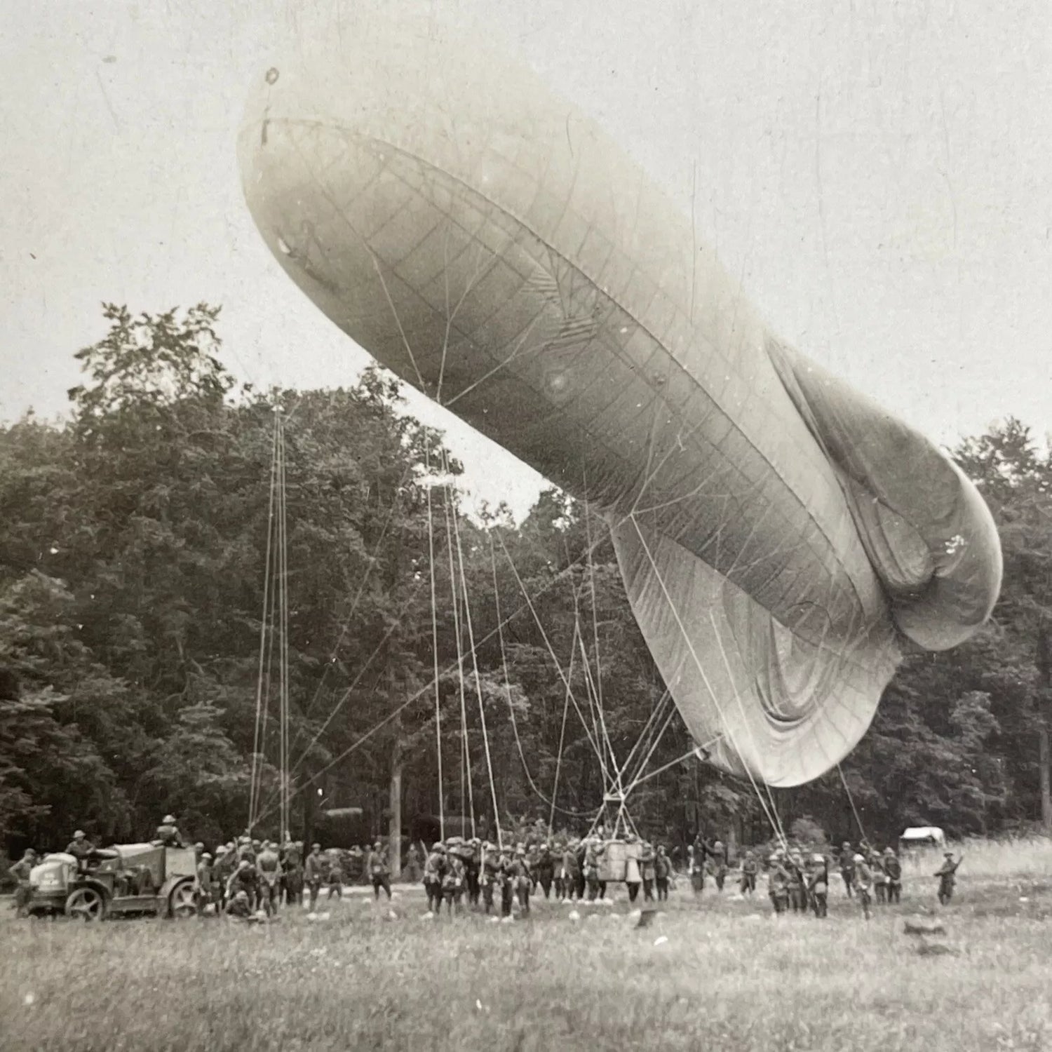 Zeppelins And Airships