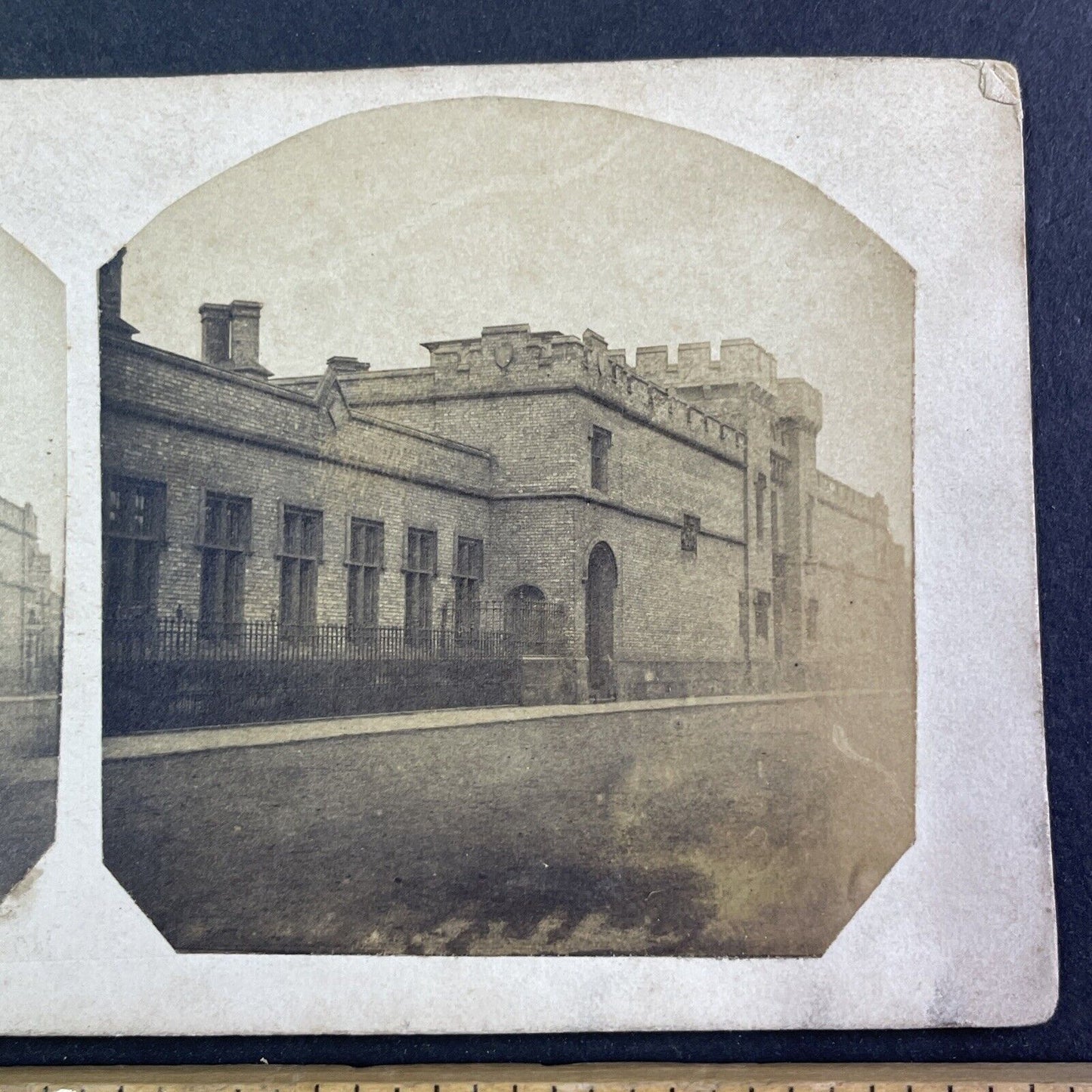 Suffolk Public Execution Prison Stereoview Ipswich England Antique c1855 Y1409