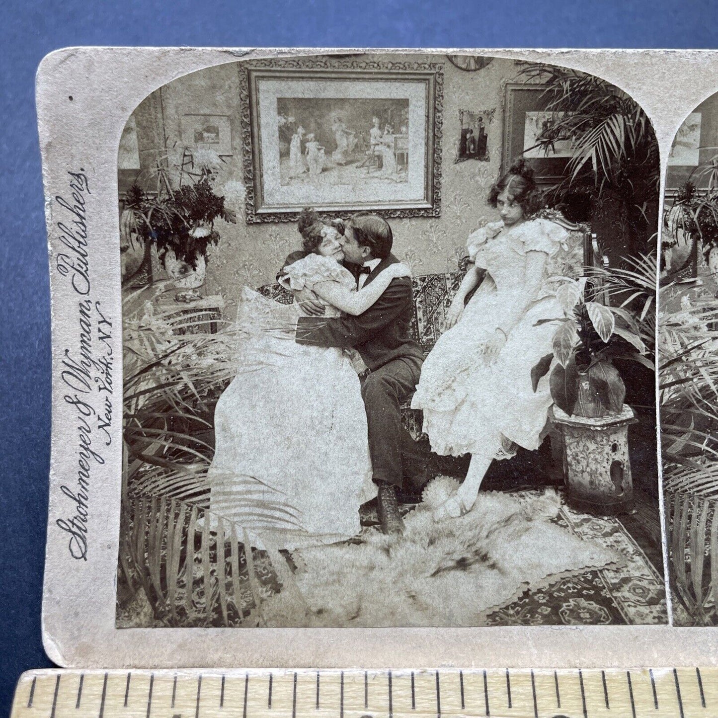 Antique 1897 Jealous Sister Watches Young Lovers Stereoview Photo Card P2518