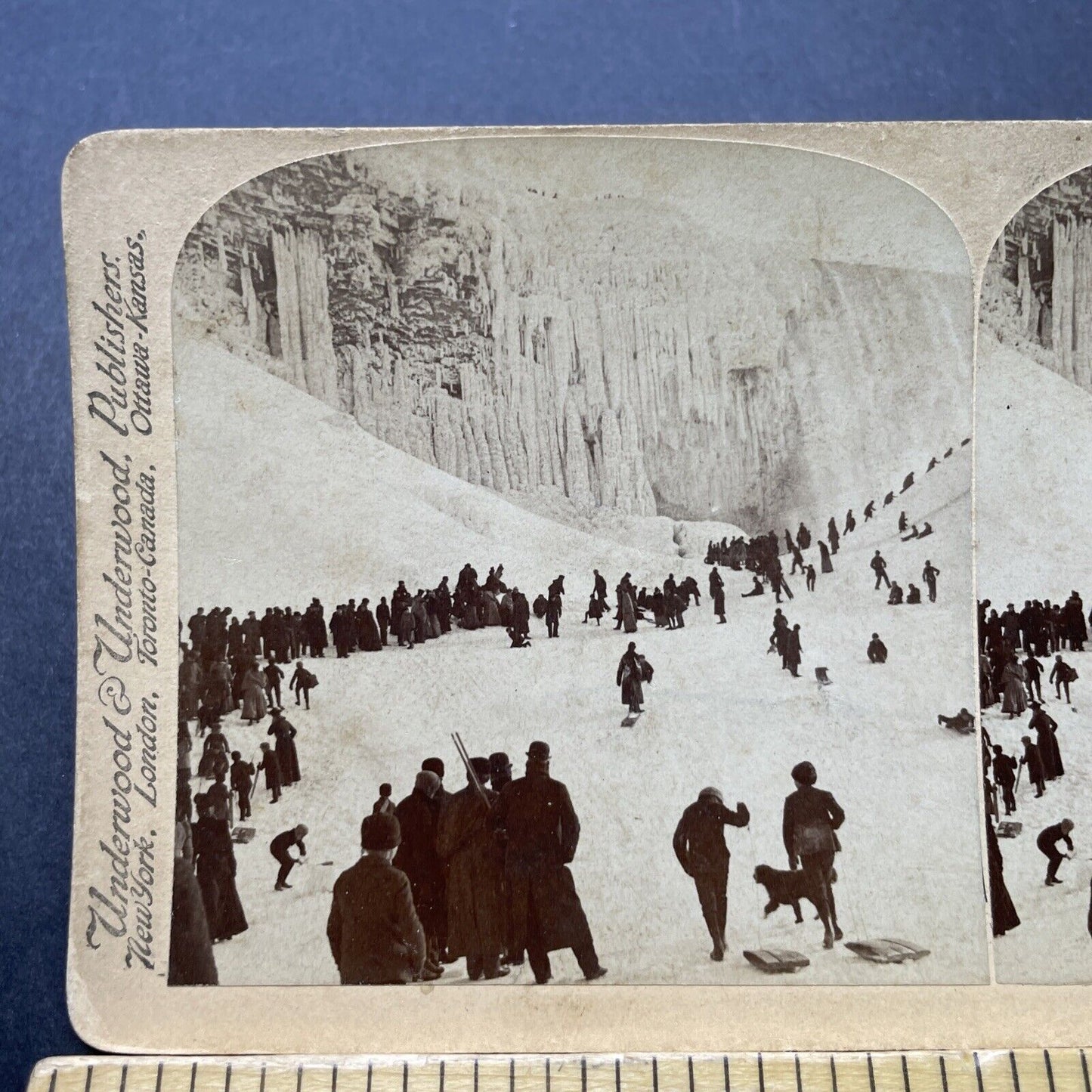 Antique 1893 Walking On Frozen Niagara Falls River Stereoview Photo Card P2349