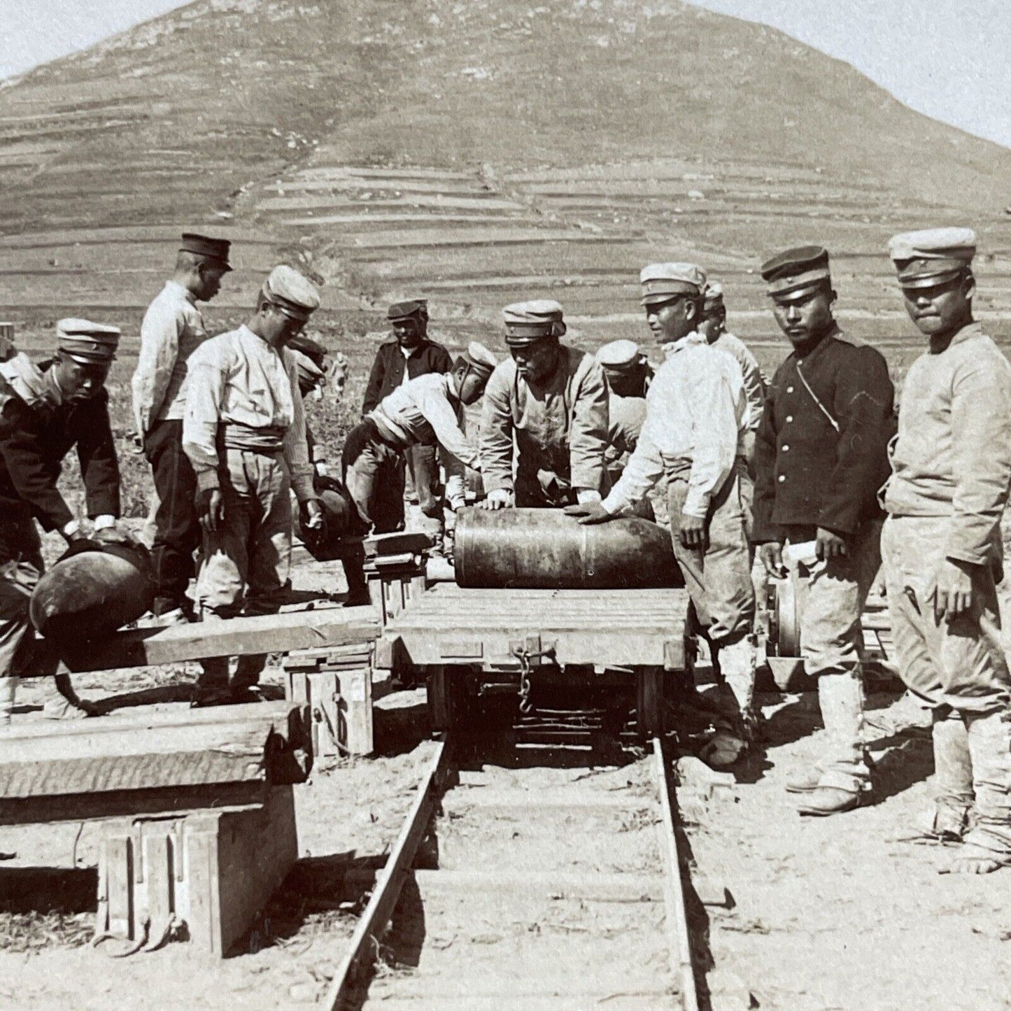 Antique 1904 Japan Artillery Load Canon Shells Stereoview Photo Card P380-10