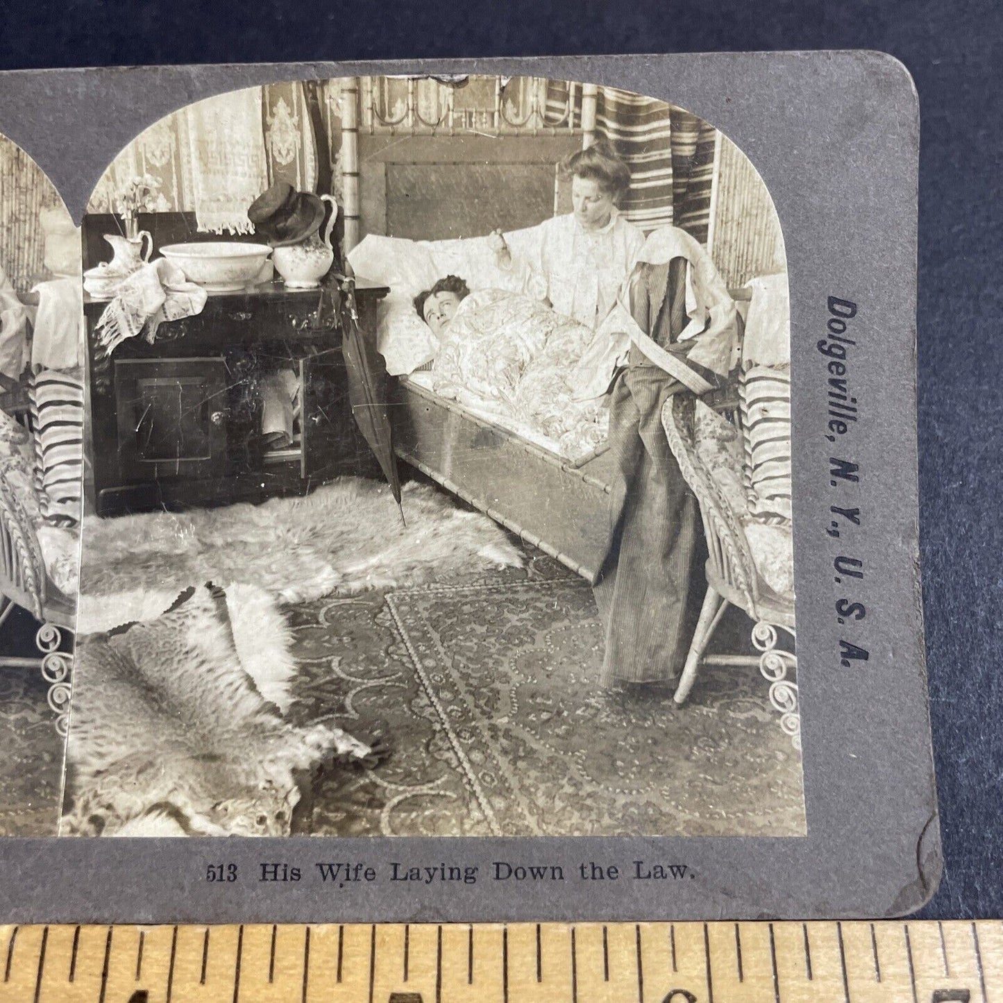 Antique 1901 Woman Punching A Man In Bed Stereoview Photo Card P4725