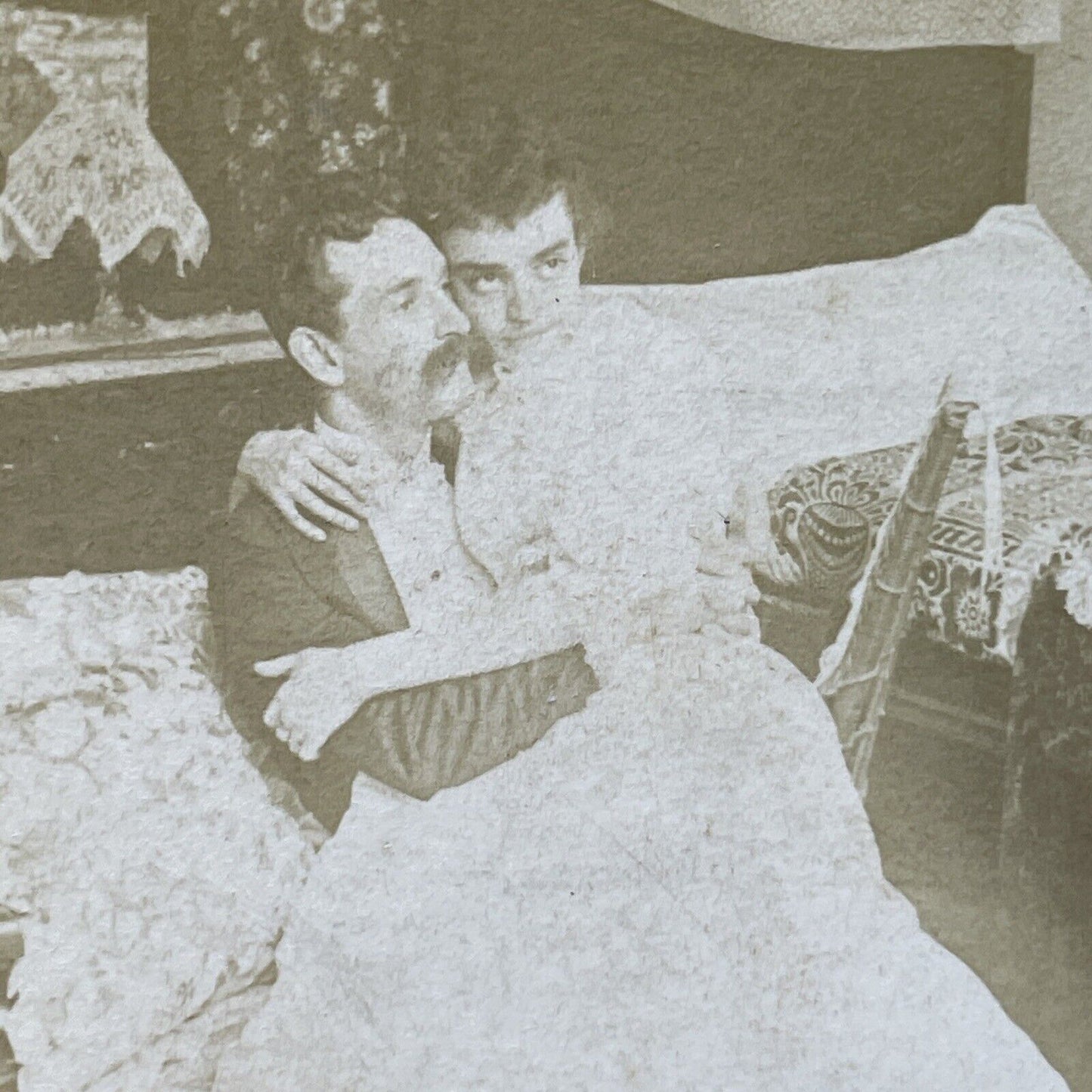 Antique 1892 Victorian Man & Woman Cuddle In Bedroom Stereoview Photo Card P3002