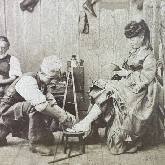 Antique 1871 Shoemaker Measures Womans Foot For Shoe Stereoview Photo Card P3342