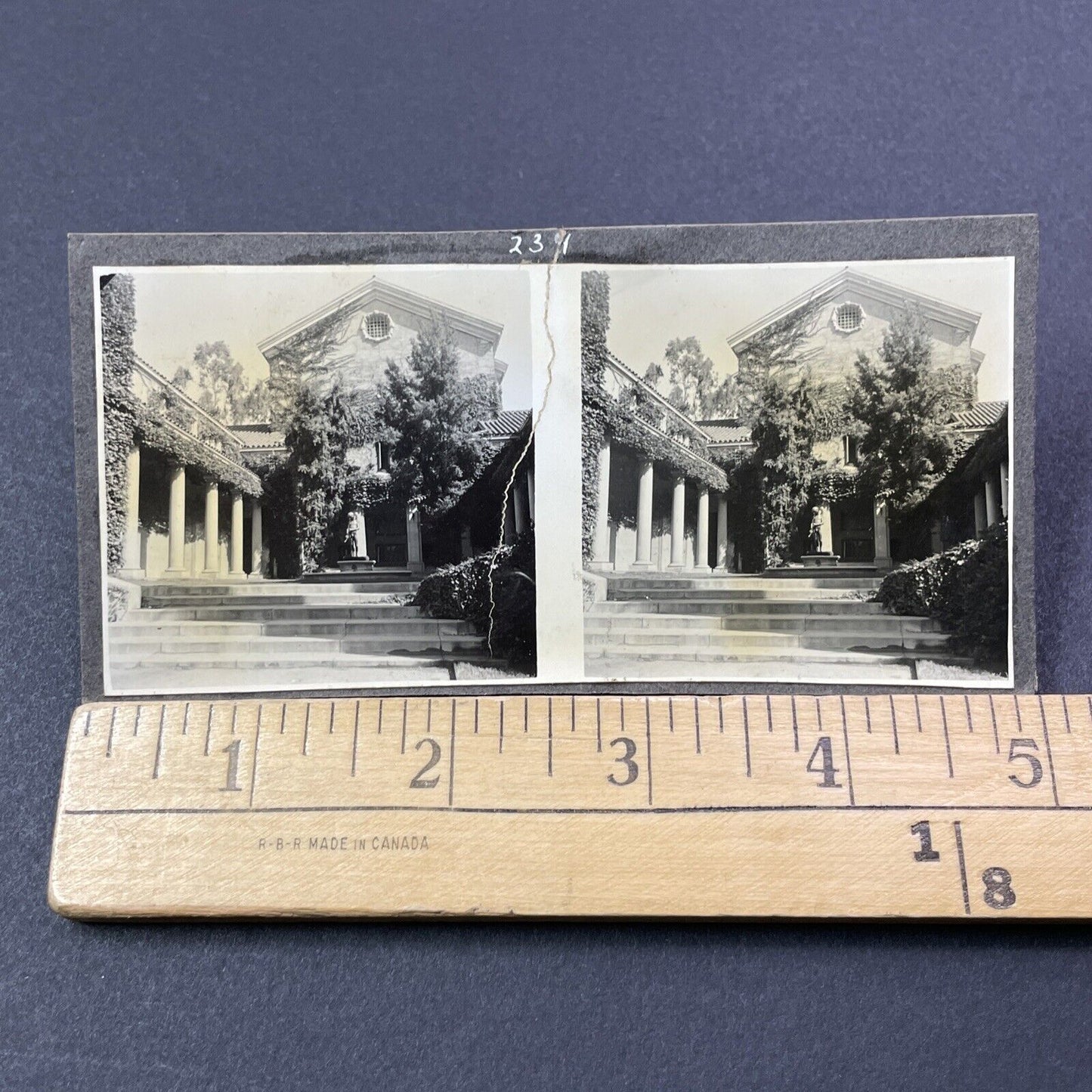 Vintage 1939 Lebus Court Pomona College Claremount CA Stereoview Photo Card P503