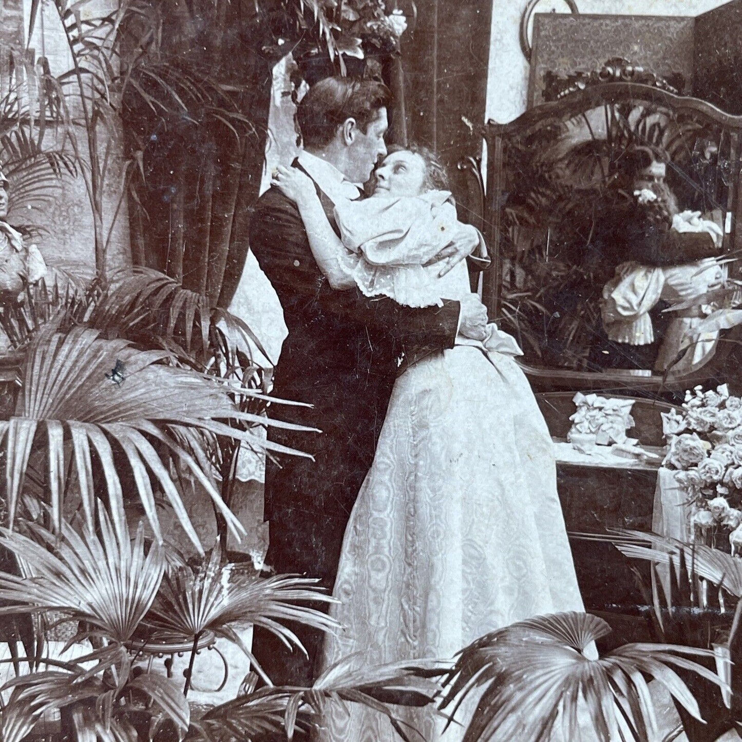 Antique 1897 Victorian Bride & Groom Kiss & Embrace Stereoview Photo Card P2946