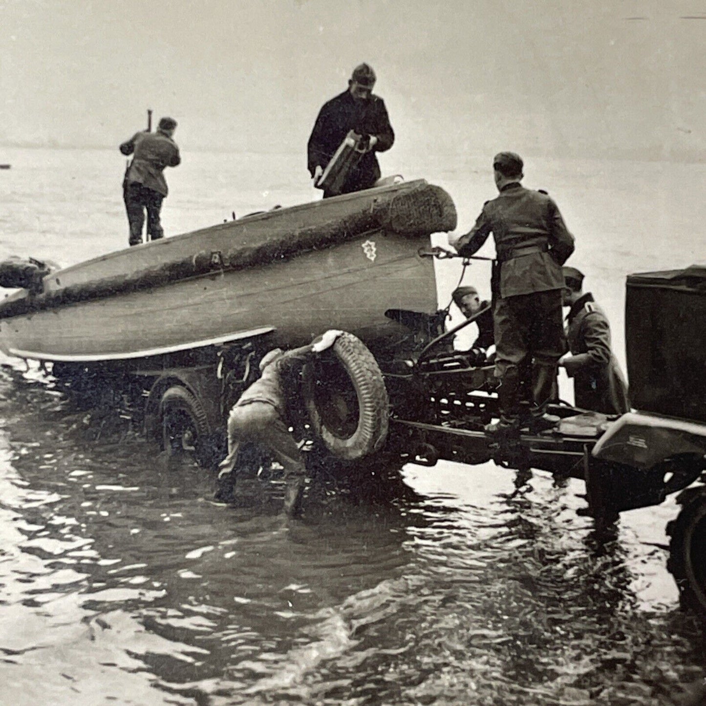 SMALL German Amphibious Assault Soldiers WW2 WWII Stereoview Vintage c1940 X2826