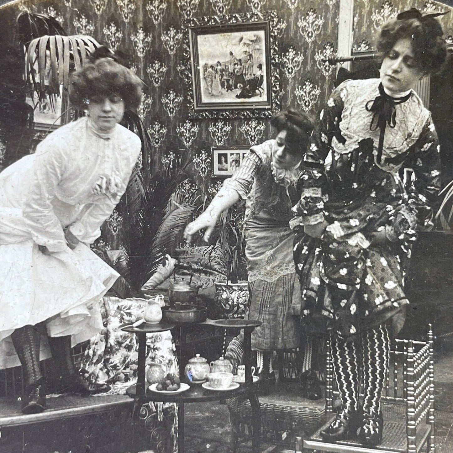 Antique 1902 Women Having Tea See A Rat Stereoview Photo Card P2892