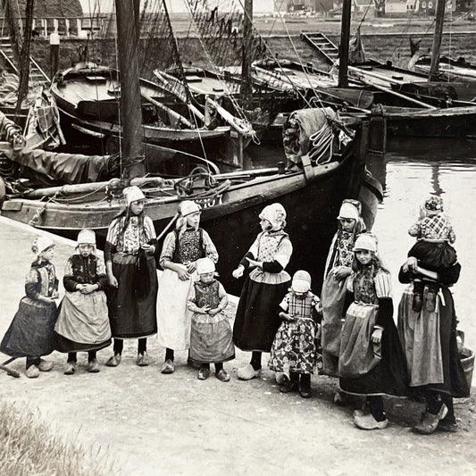 Antique 1910s Traditional Dutch Children Marken Holl Stereoview Photo Card P5036