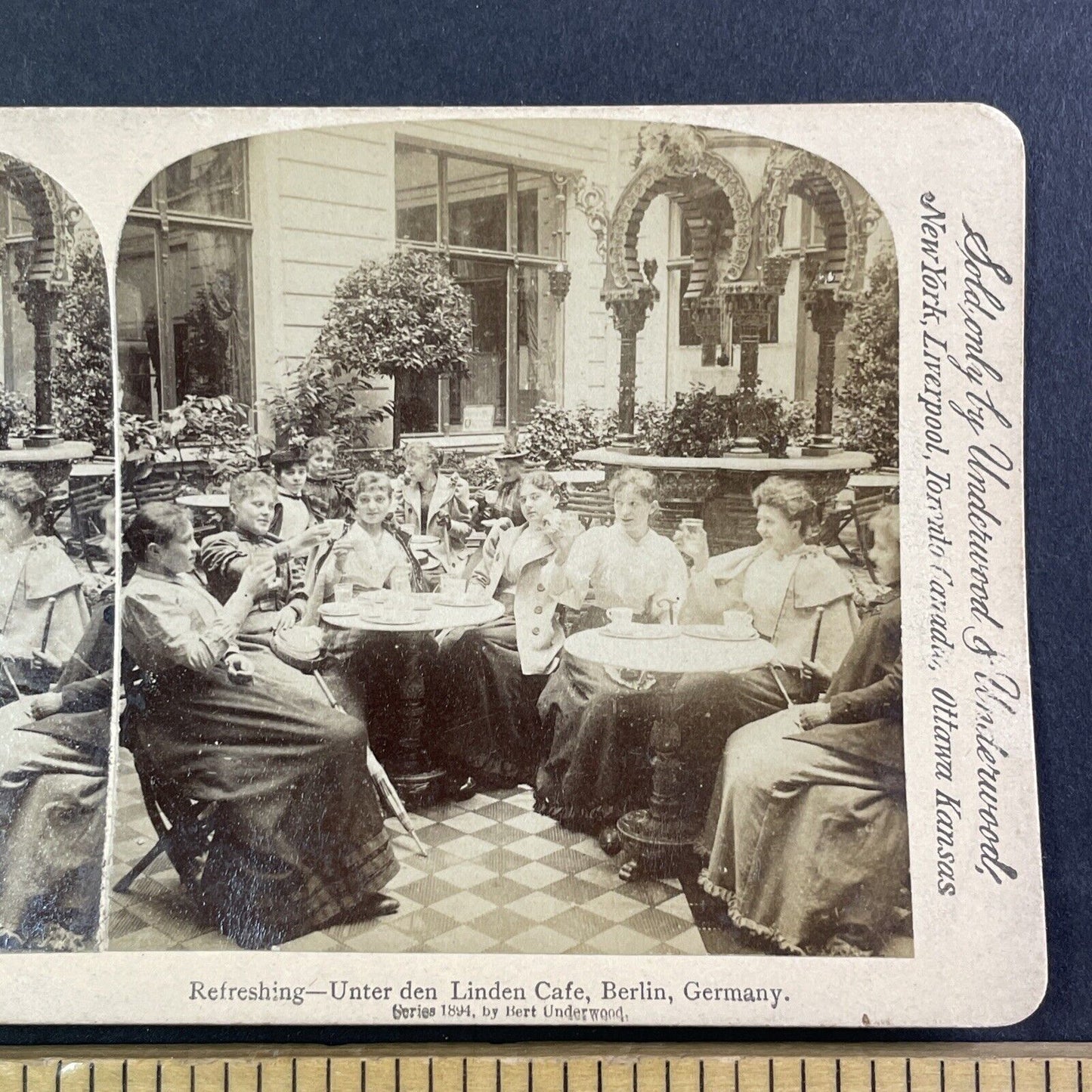 Beautiful Women Drinking Beer and Tea Stereoview Berlin Antique c1894 Y125