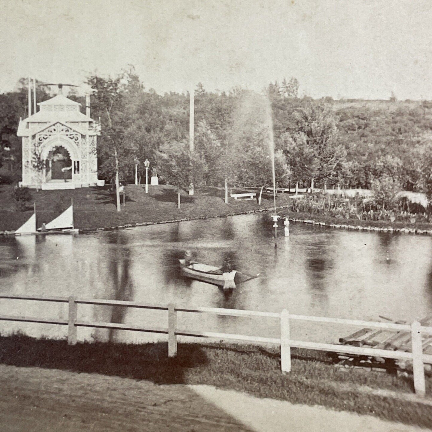 Summer House Tilton New Hampshire Stereoview F.J. Moulton Antique c1870 Y870