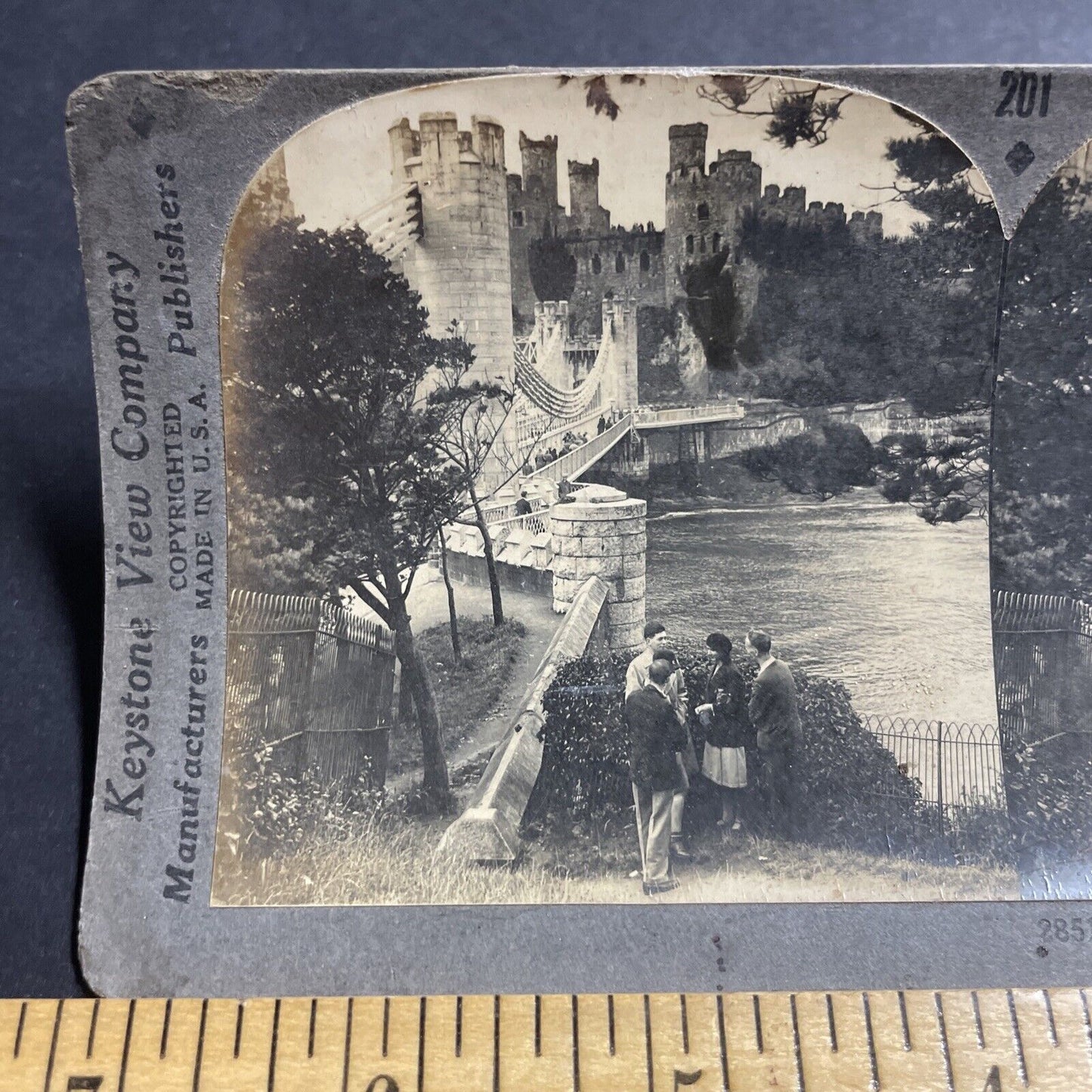 Antique 1930s Students At Conway Castle Wales England Stereoview Photo Card 4953