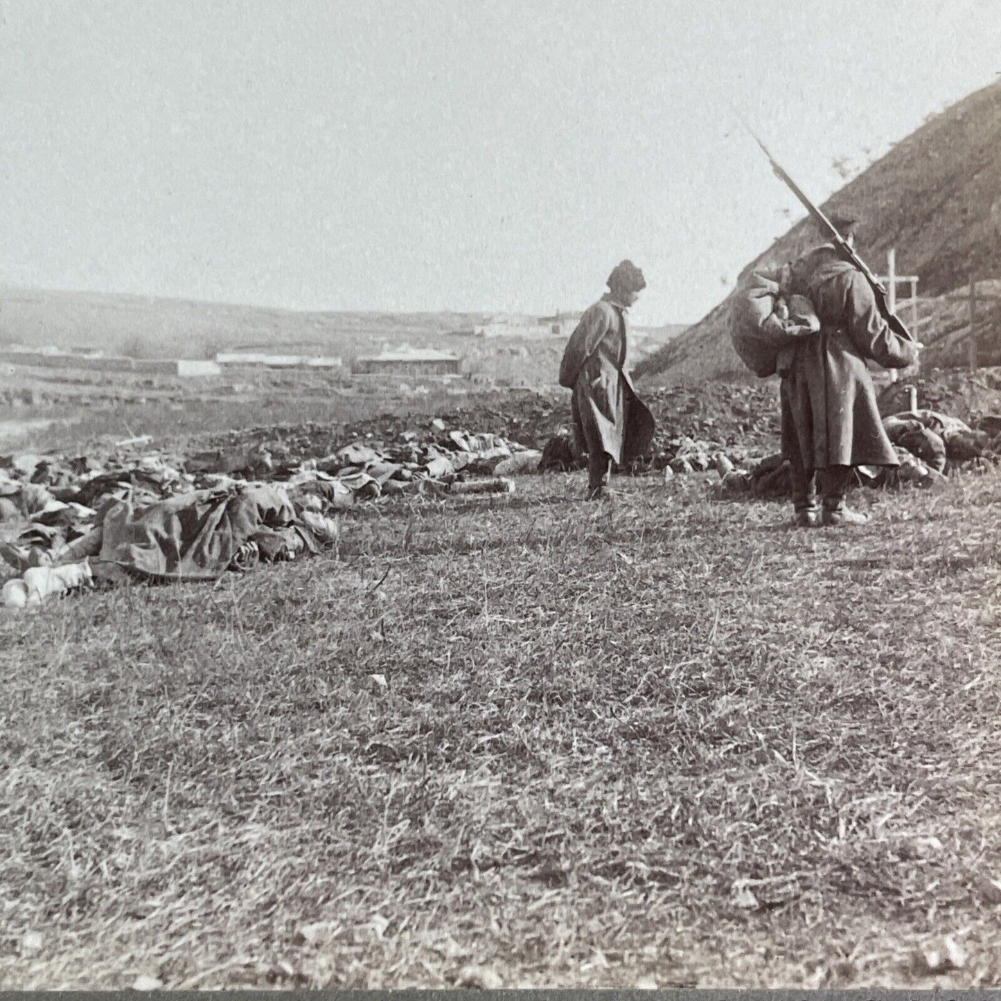 Japanese Cemetery Guard Stereoview Russo-Sino War Antique c1905 X4202