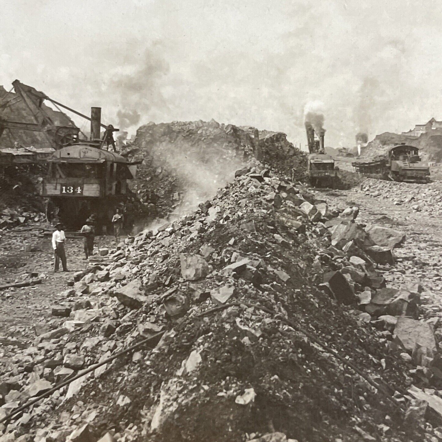 Antique 1910 Steam Shovel Excavator Construction Stereoview Photo Card P4398