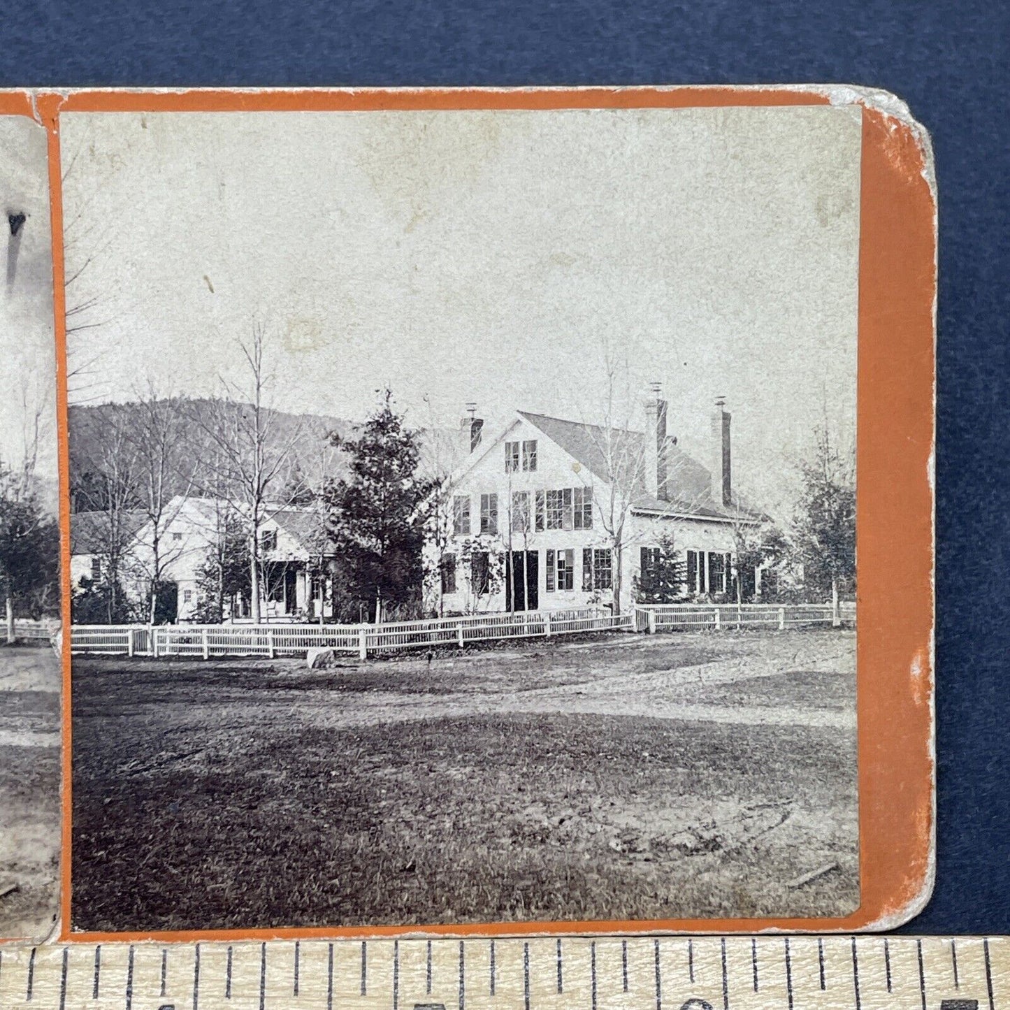 Antique 1860s Colonial Home Plymouth New Hampshire Stereoview Photo Card V1702