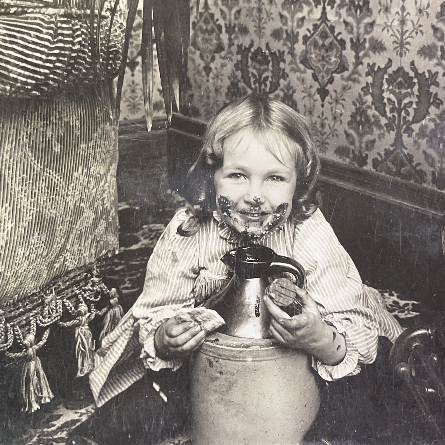 Child Eats Molasses Straight from the Jug Stereoview Antique c1902 Y1248