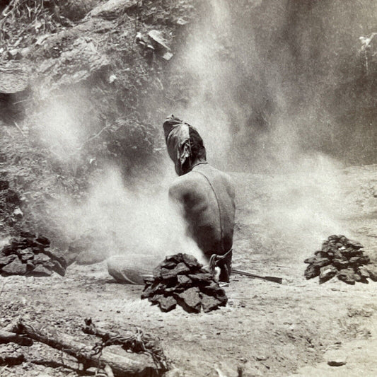 Antique 1903 Man In India Does A Burning Ritual Stereoview Photo Card P5659
