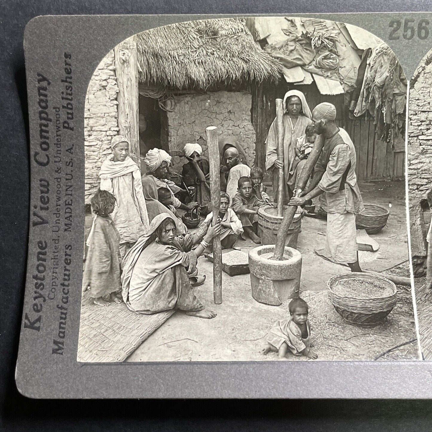 Antique 1918 Grinding Rice Near Srinagar India Stereoview Photo Card P1449