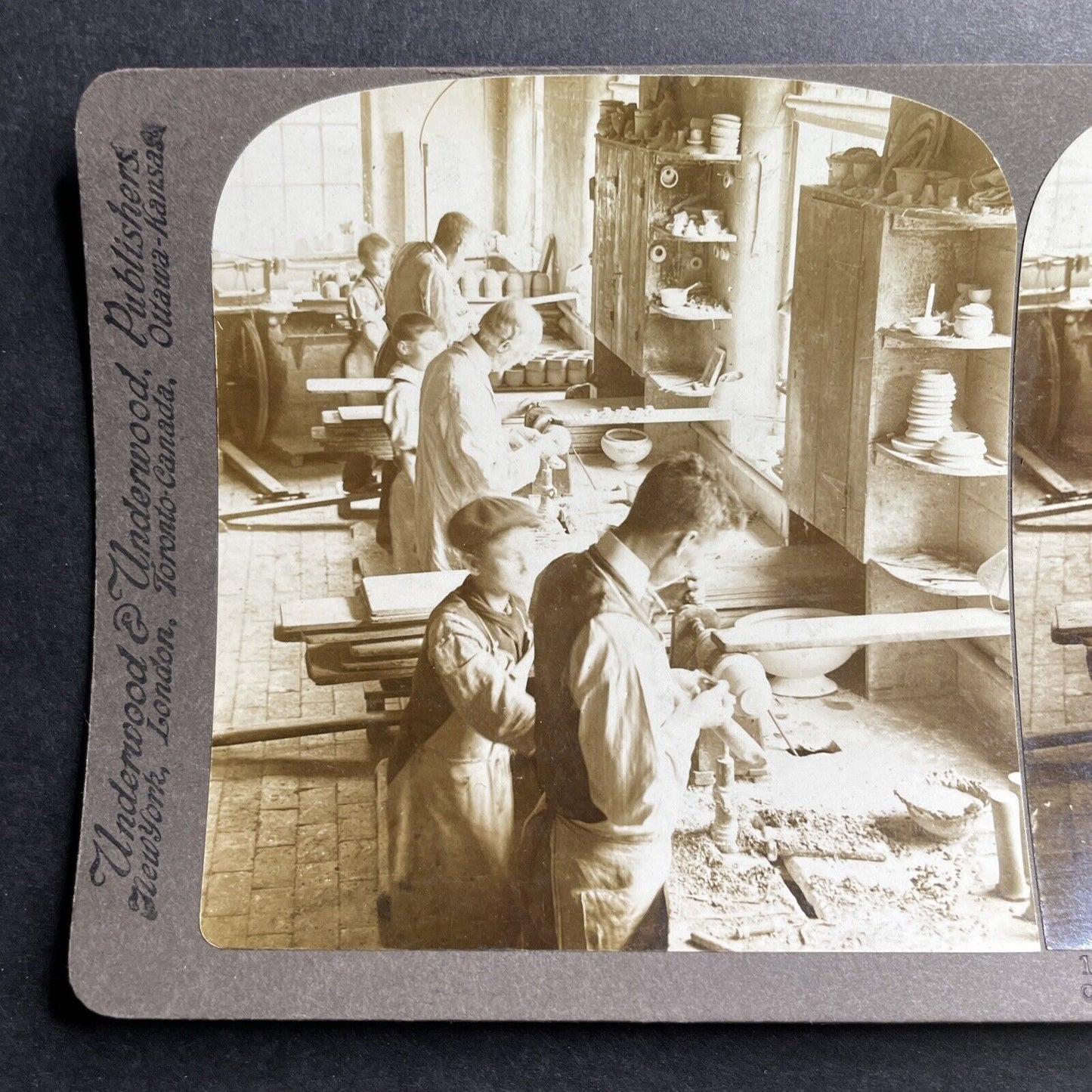 Antique 1905 Children Working In A Factory Worcester Stereoview Photo Card P1529
