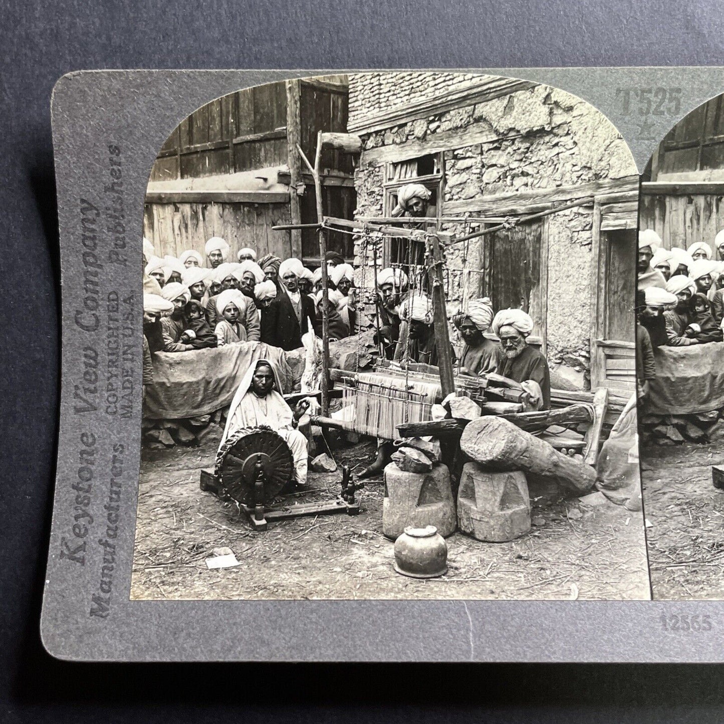 Antique 1918 Making Wool Clothes Srinagar India Stereoview Photo Card P1716