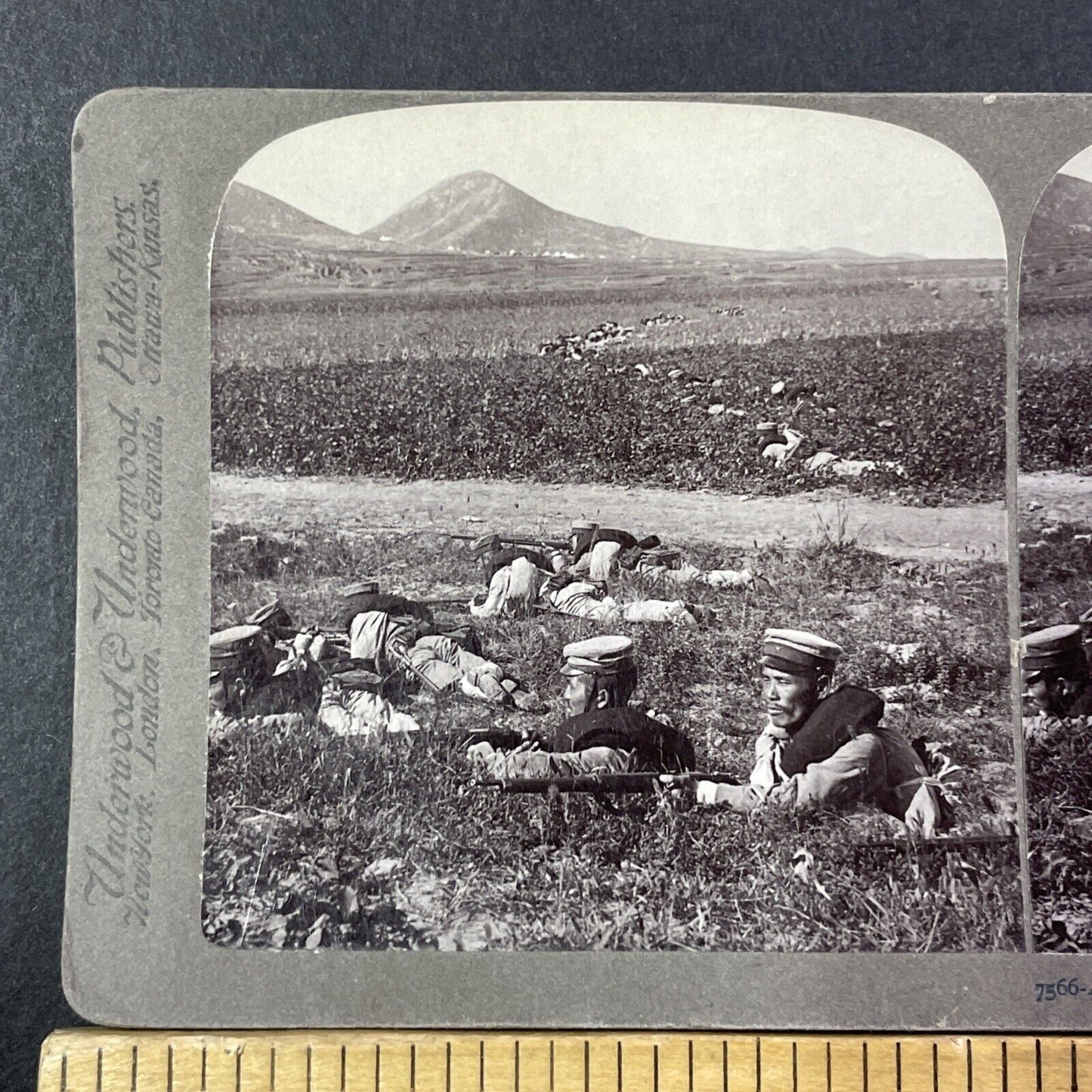 Japanese Soldiers Attack Russians Stereoview Dalian China Antique c1905 X2808