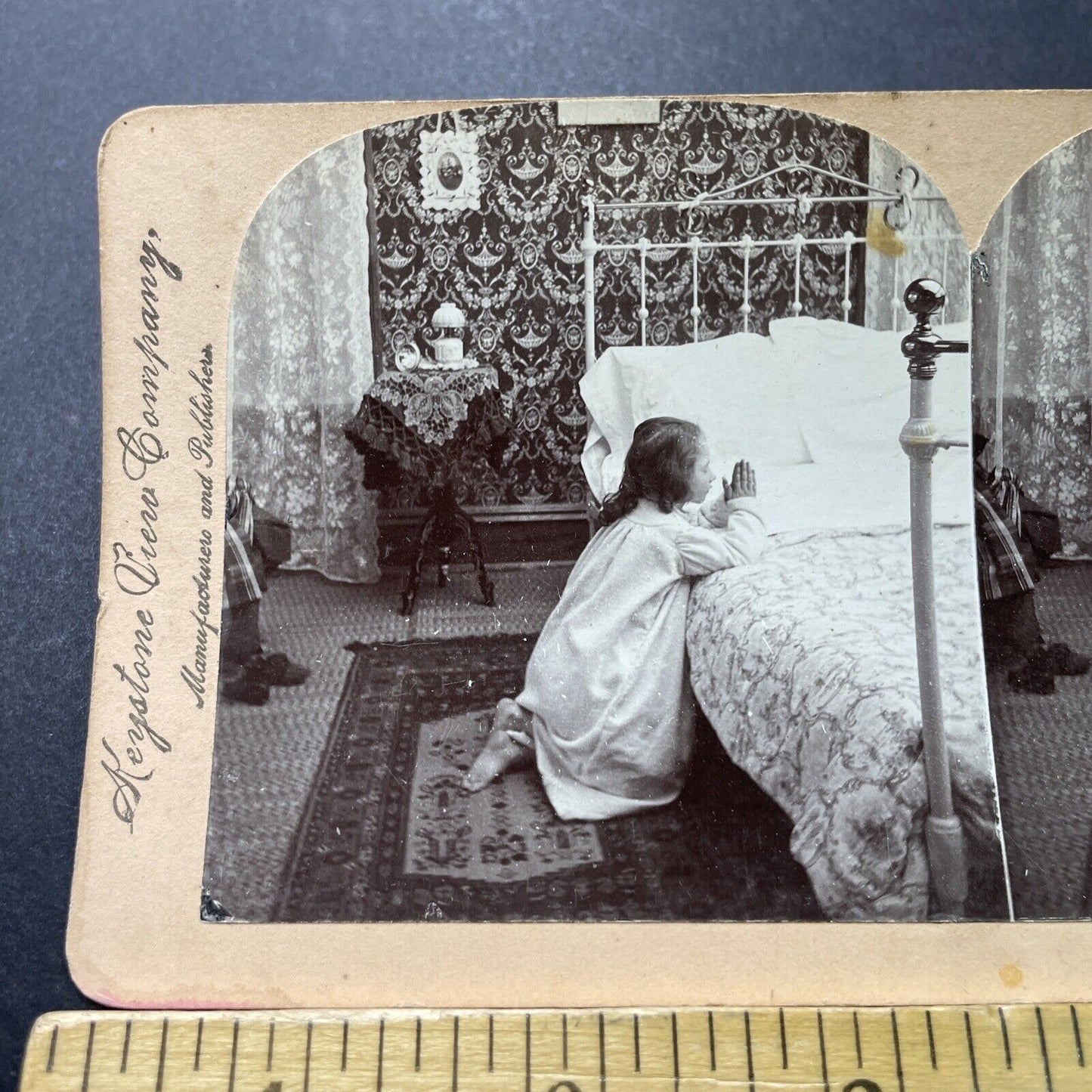 Antique 1899 Child Praying At Bedside Stereoview Photo Card P4002