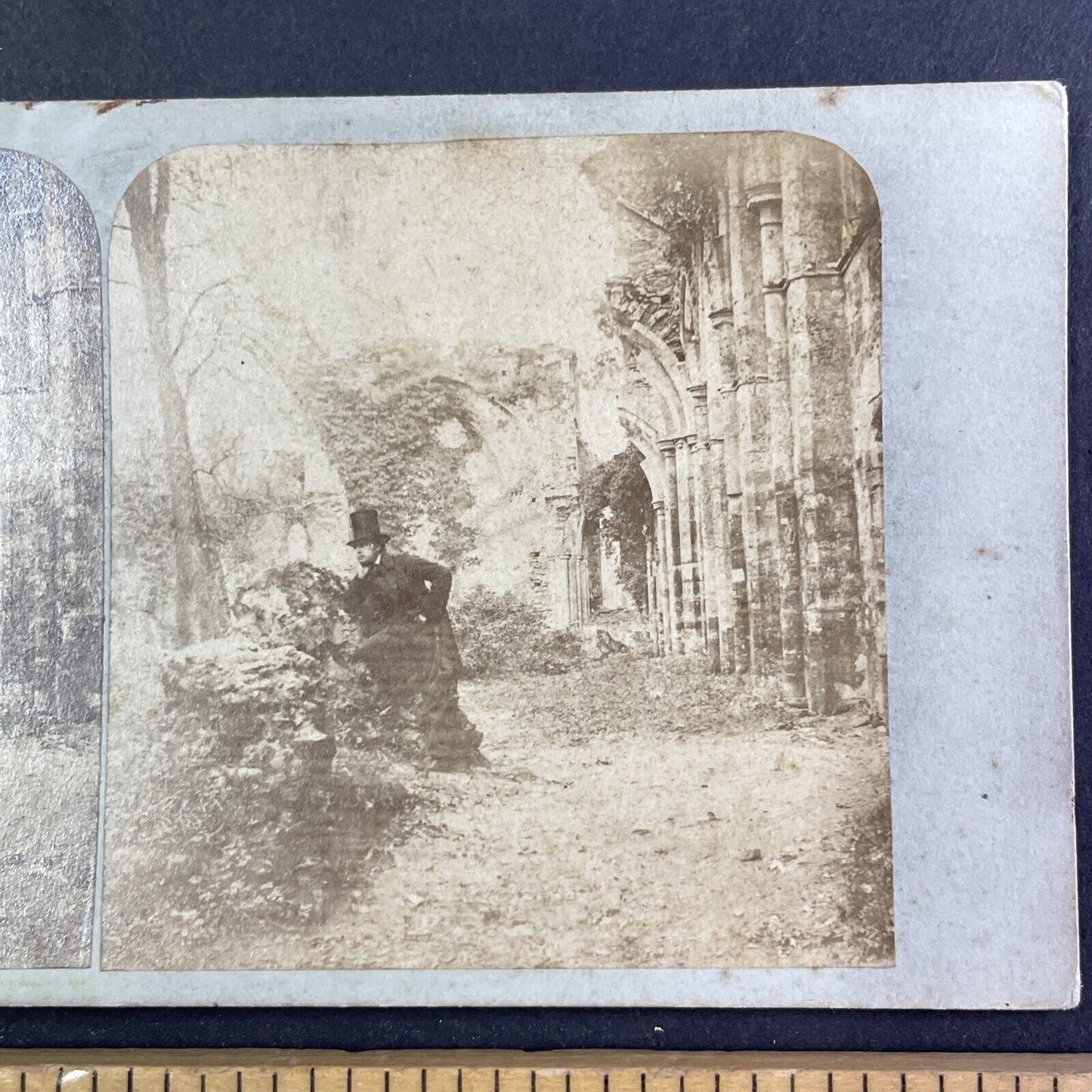 Francis Frith Self-Portrait Netley Abbey England Stereoview Antique c1853 Y1412