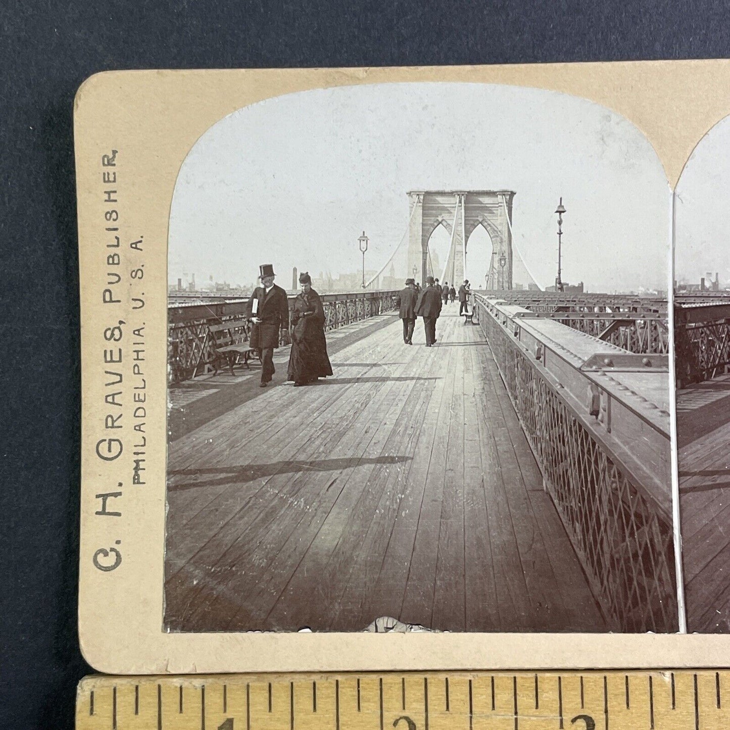 People On The Brooklyn Bridge Stereoview Manhattan New York Antique c1894 X2839