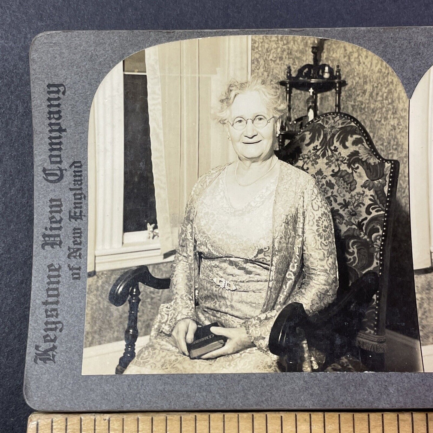 Mrs. Bernard H Carragher Stereoview Haverhill MA Elizabeth Antique c1935 X2781