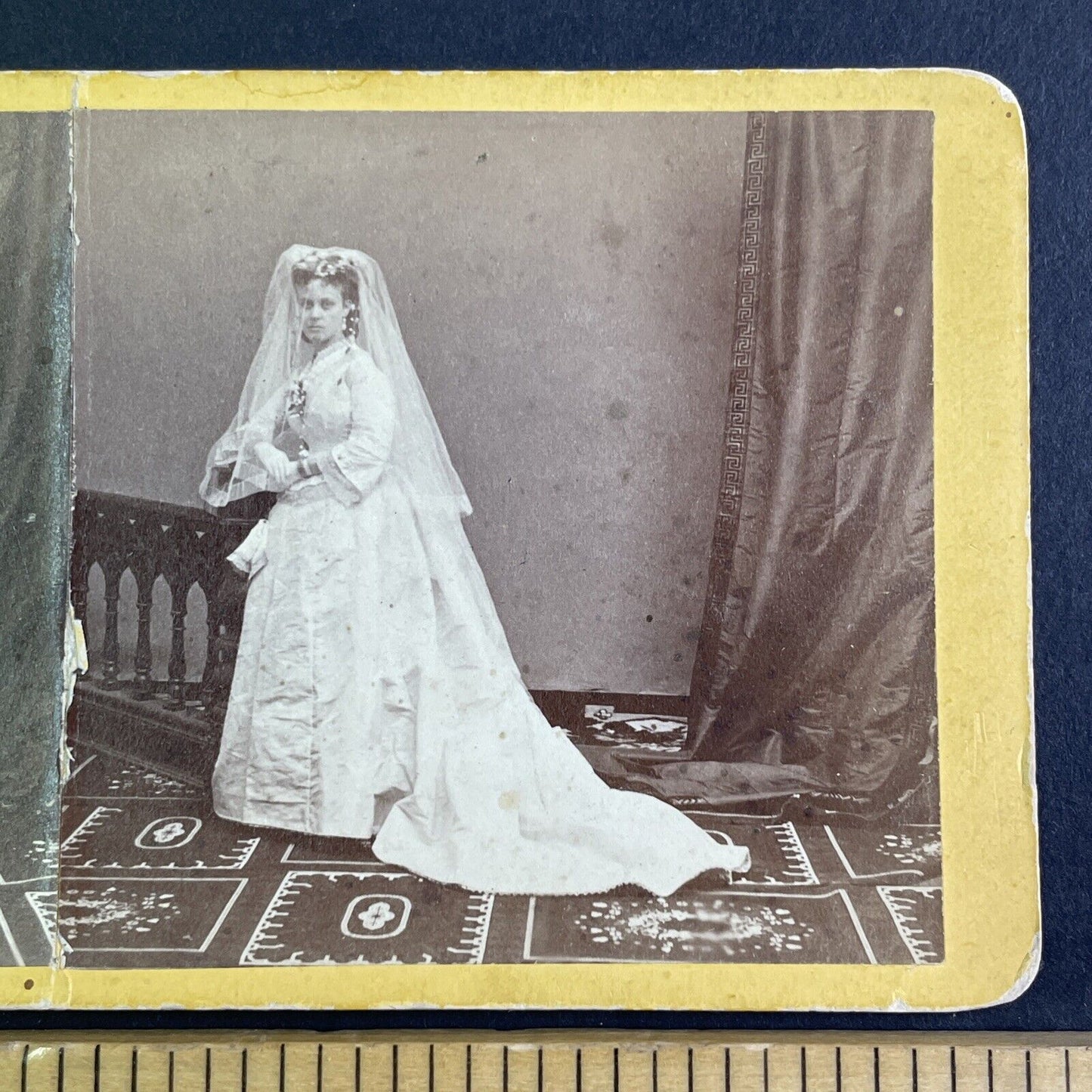 Bride on her Wedding Day Stereoview Studio Photo Antique c1870 X4214 *CREASED*