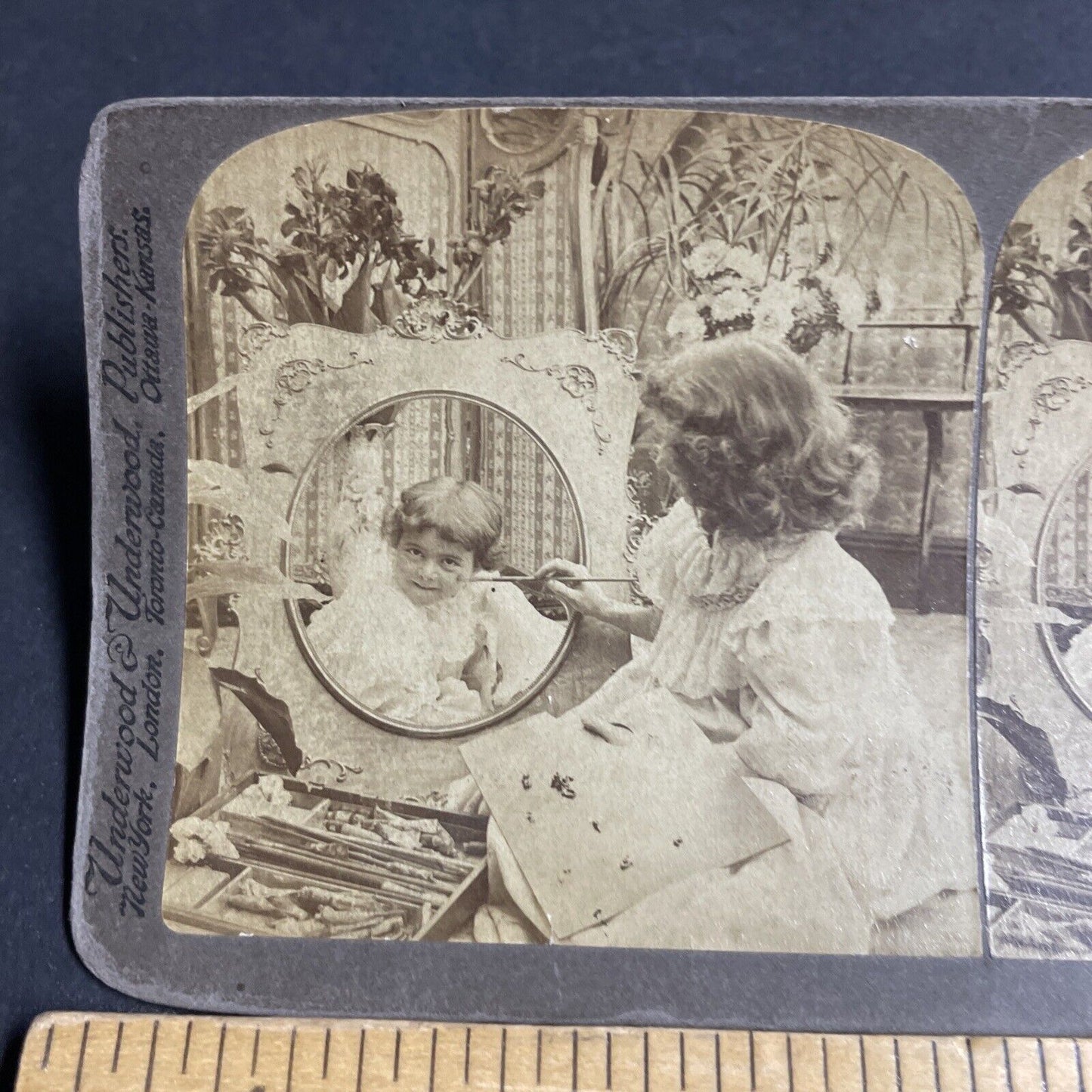 Antique 1897 Victorian Optical Illusion Magic Trick Stereoview Photo Card P4289