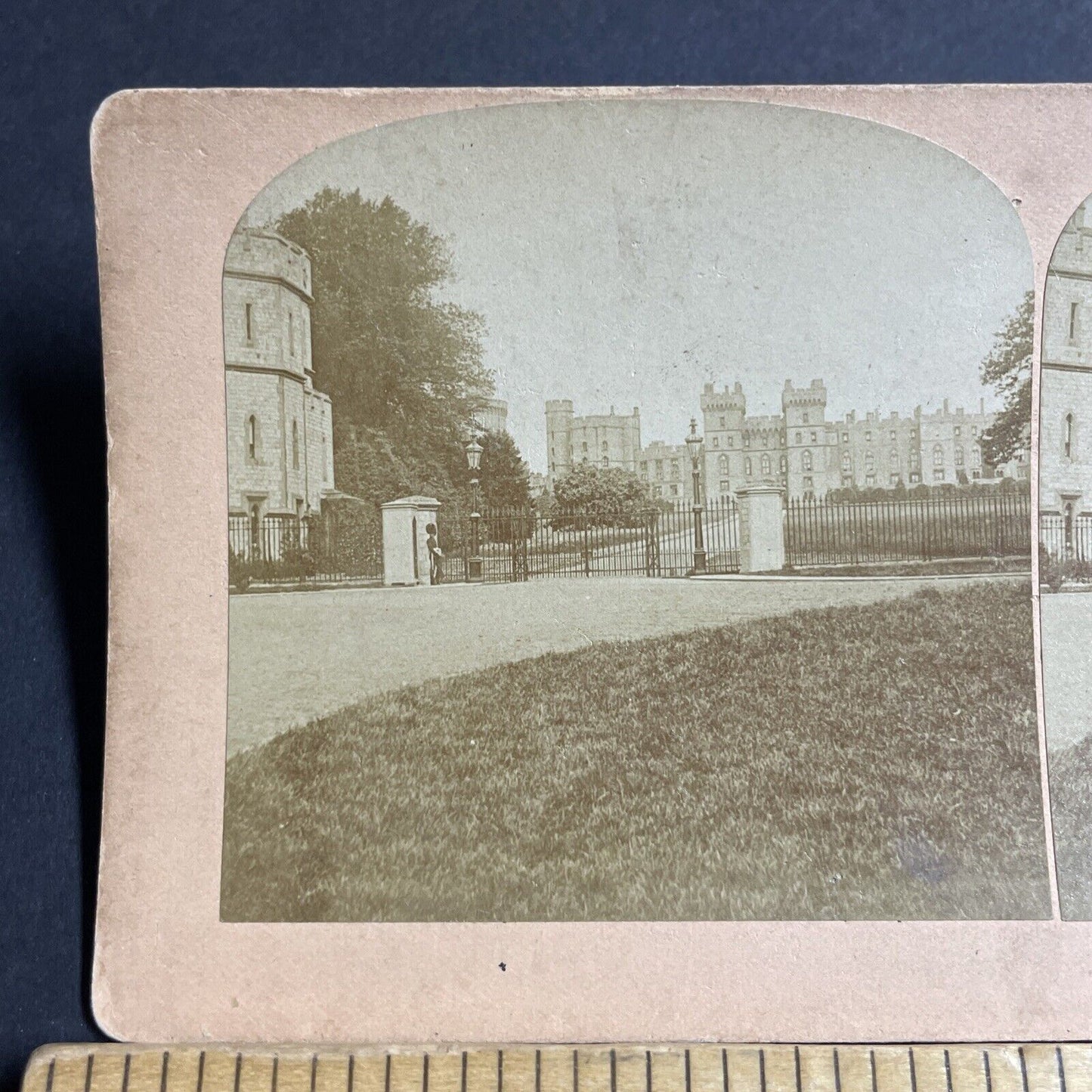 Antique 1891 Windsor Castle Royal Entrance Gate Stereoview Photo Card P4515