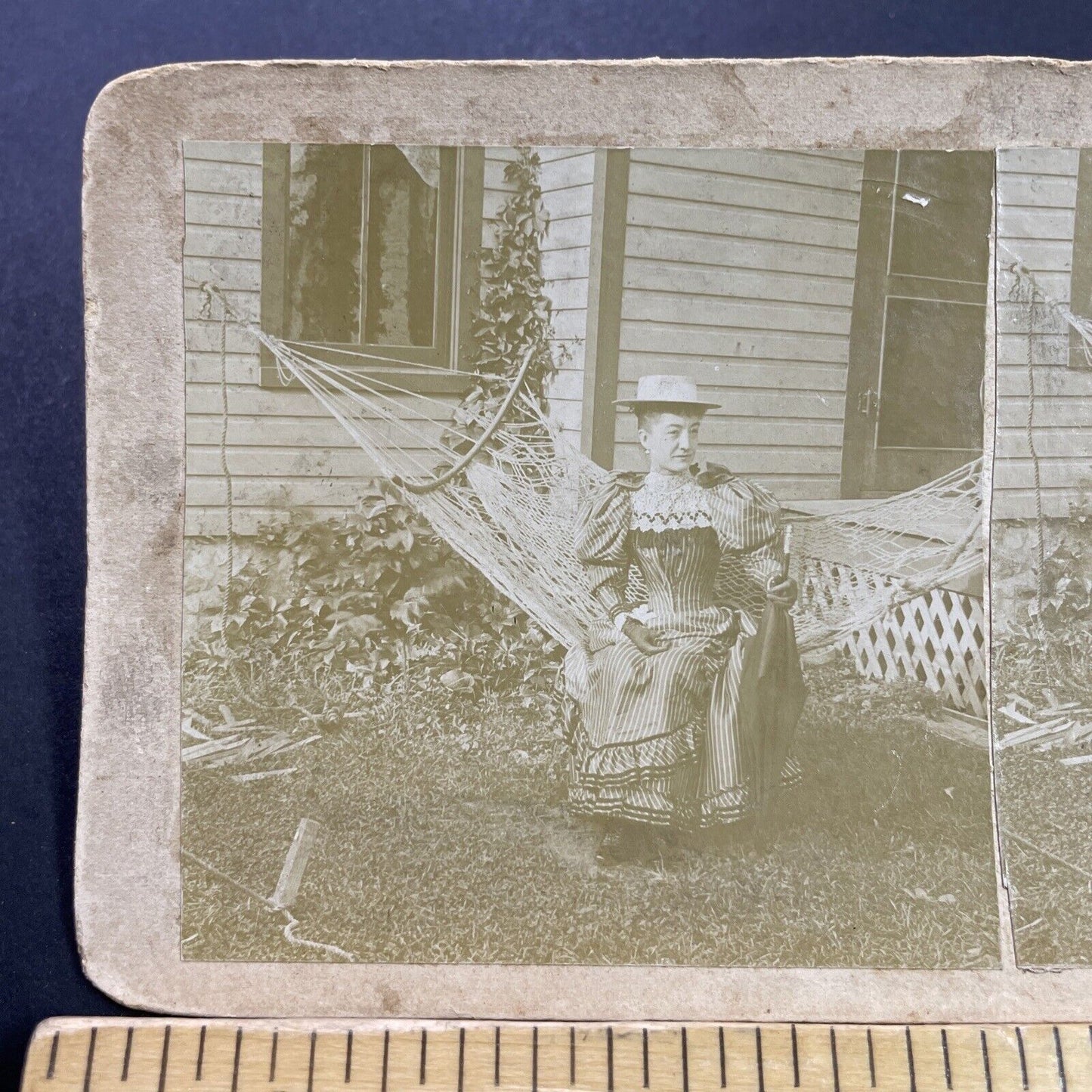 Antique 1880s Mrs. Williamson Rockton Ontario Canada Stereoview Photo Card P4101