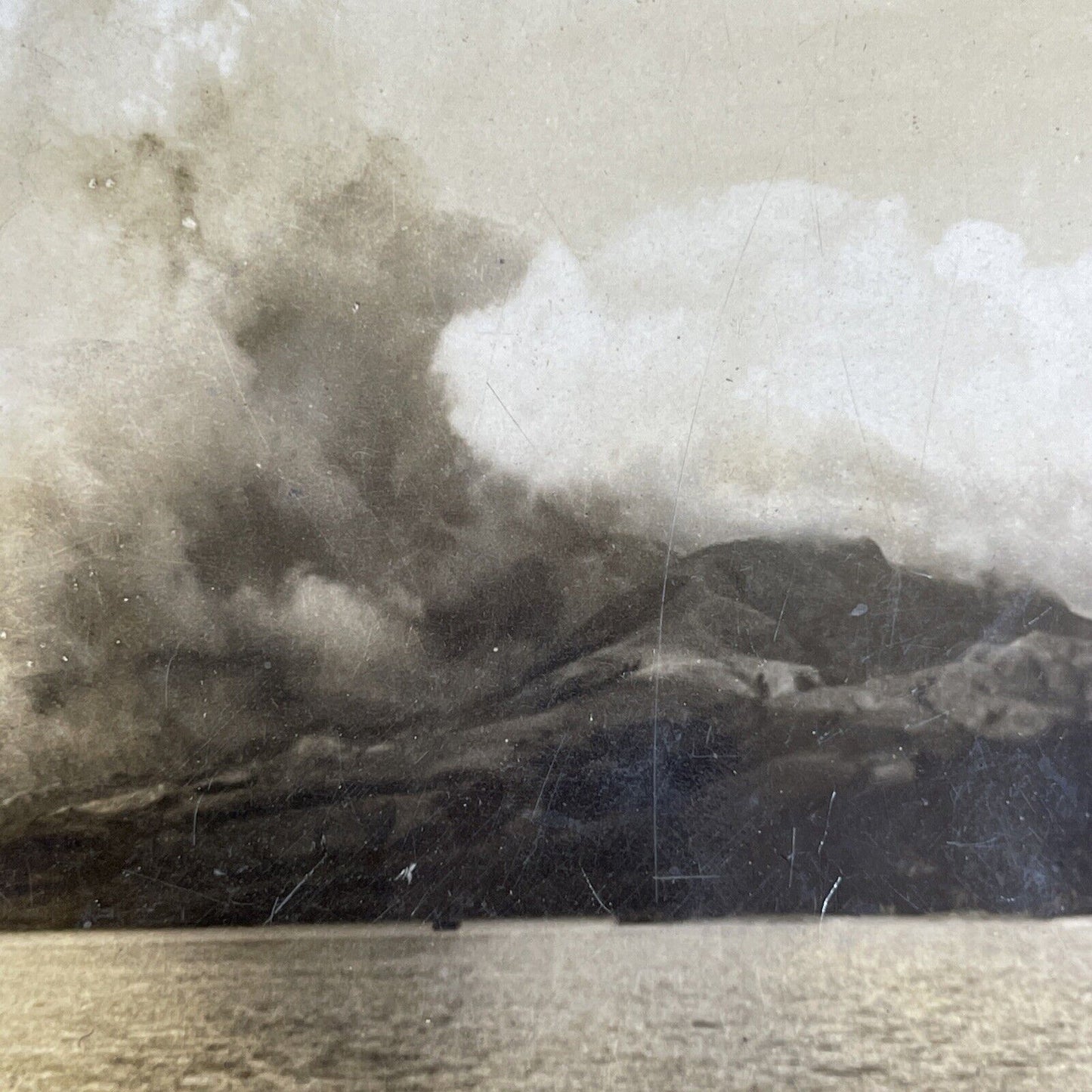 Antique 1903 Eruption Of Mount Pelee Martinique Stereoview Photo Card P1048