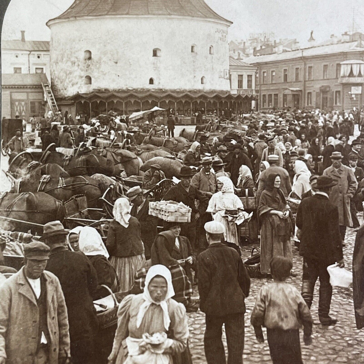 Open Fish Market in Viborg Finland Stereoview Underwood Antique c1903 X4189