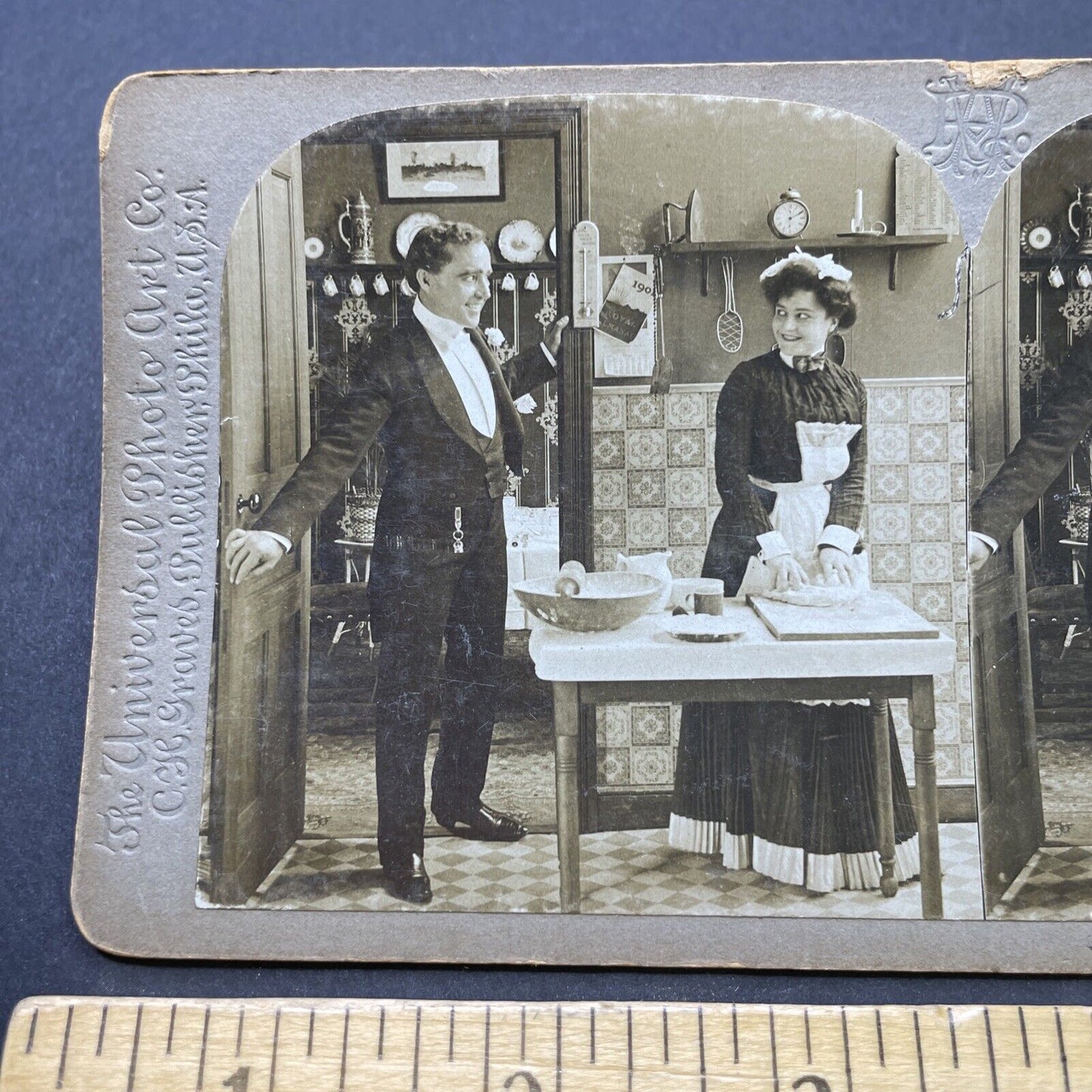 Antique 1901 Man Flirts With His New Maid Stereoview Photo Card P2579