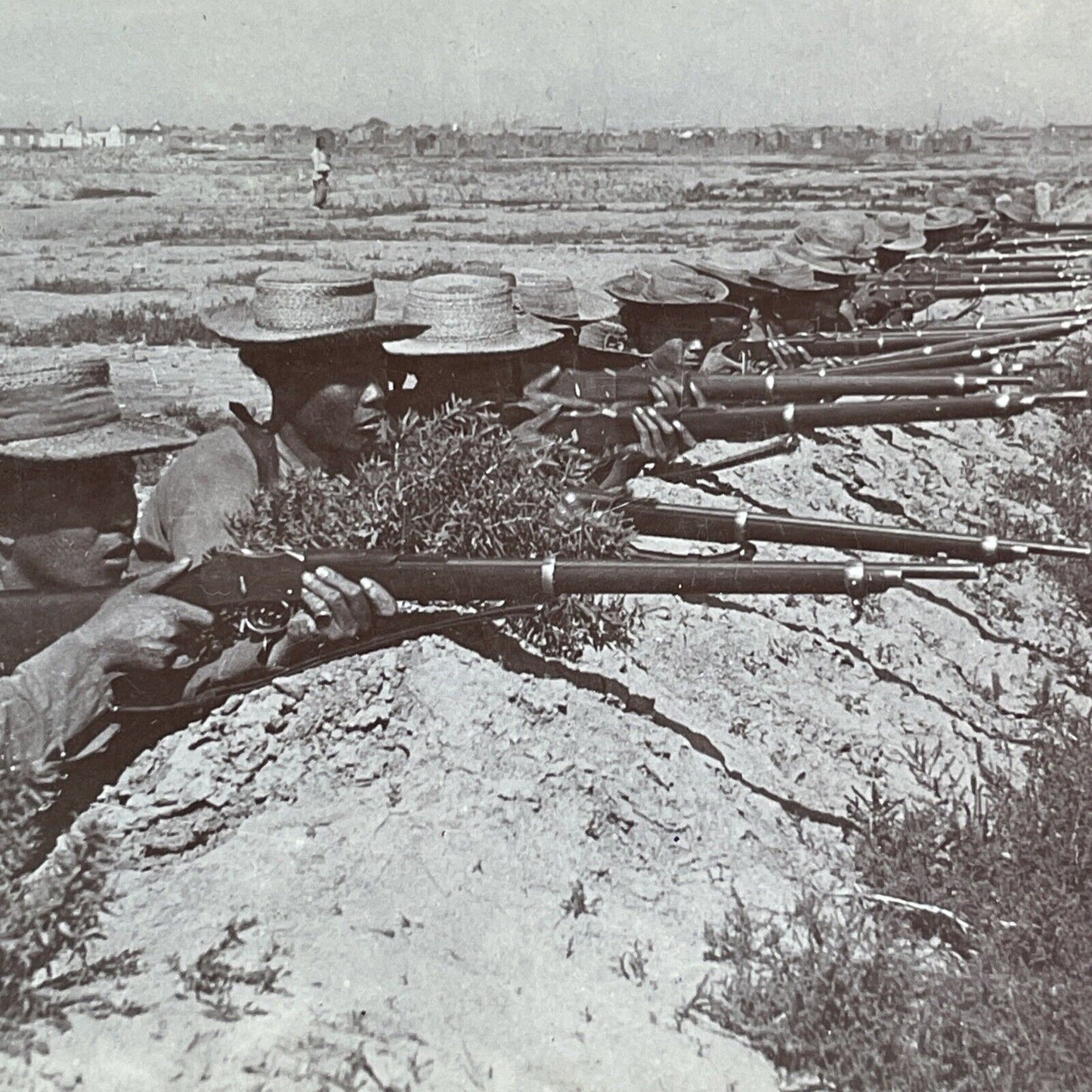 Rare Photo of Chinese Infantry Soldiers Stereoview Antique c1900 X4083