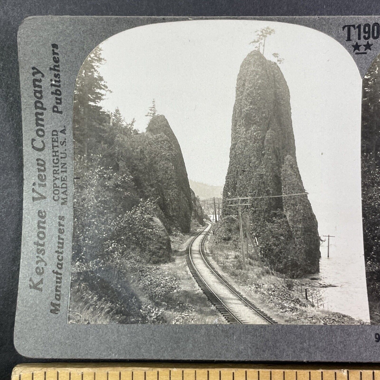 Hercules Pillars Train Pass Columbia River Oregon Stereoview c1909 Y1157