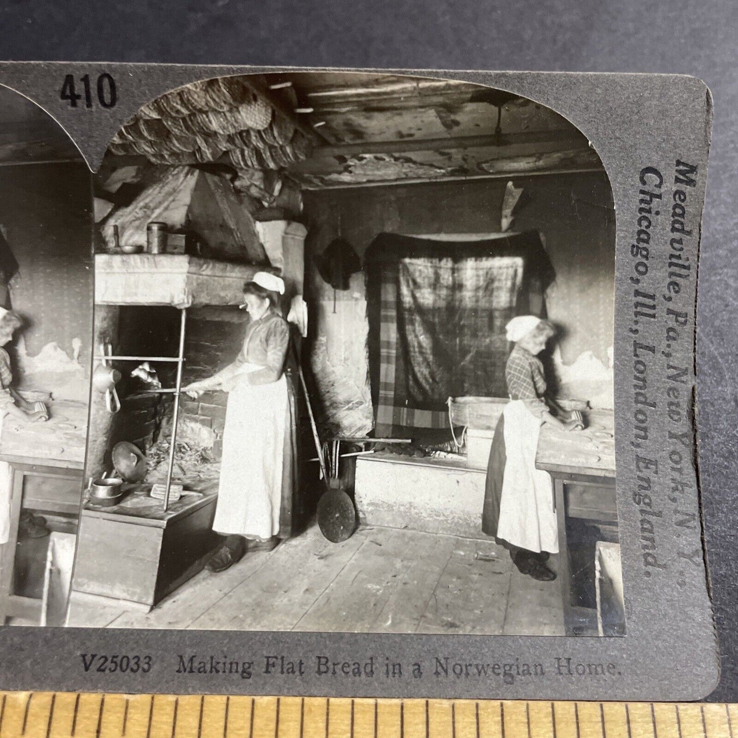 Antique 1910s Traditional Norwegian Women In Norway Stereoview Photo Card P5075