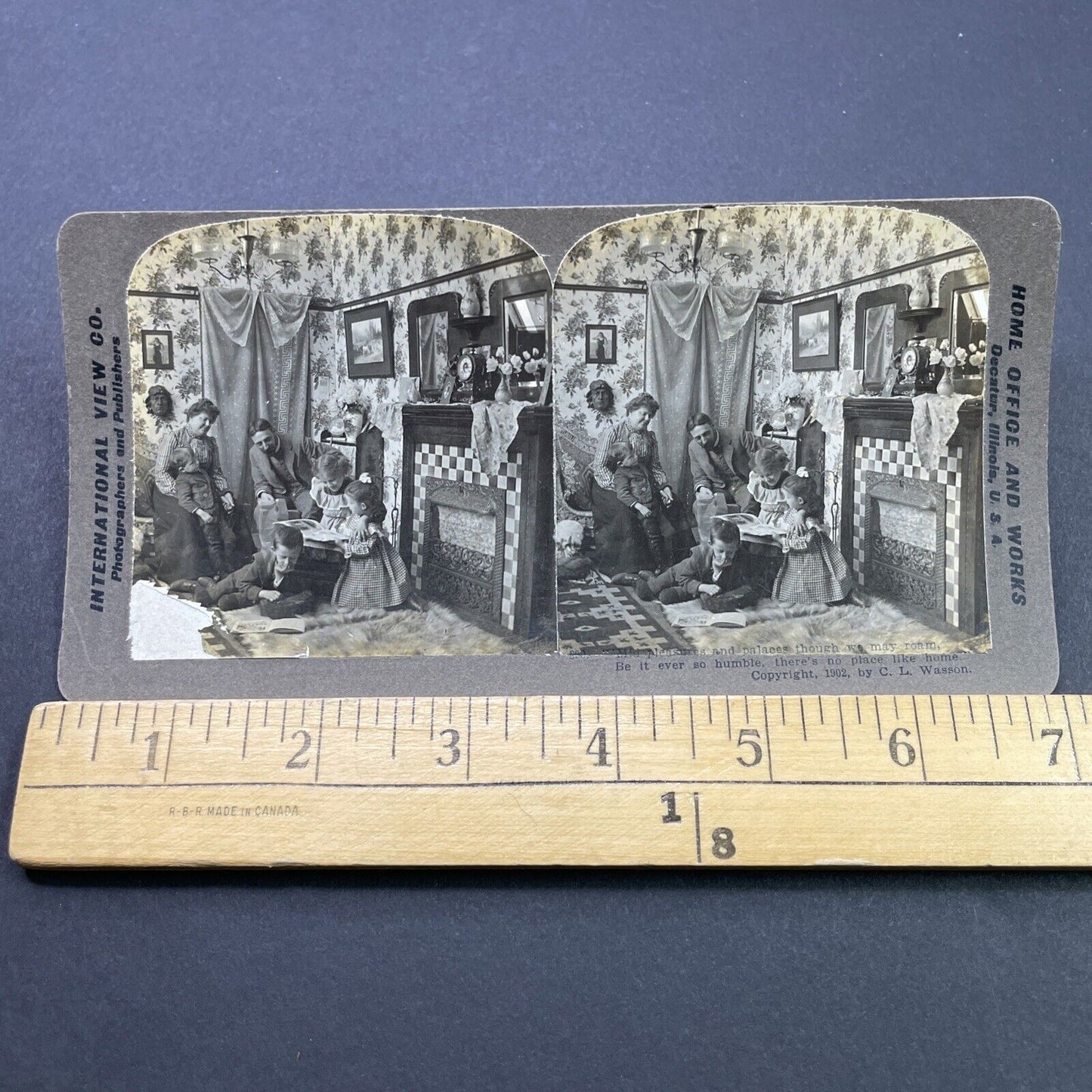 Antique 1903 Family Reads Books Together Stereoview Photo Card P2651