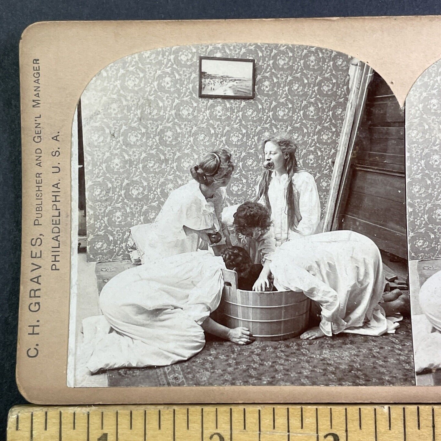 Women Bobbing For Apples Stereoview Halloween Party Antique c1899 X3251