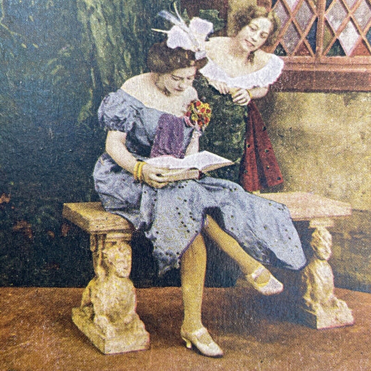 Antique 1905 Actress Studying Her Lines Stereoview Photo Card P580-053