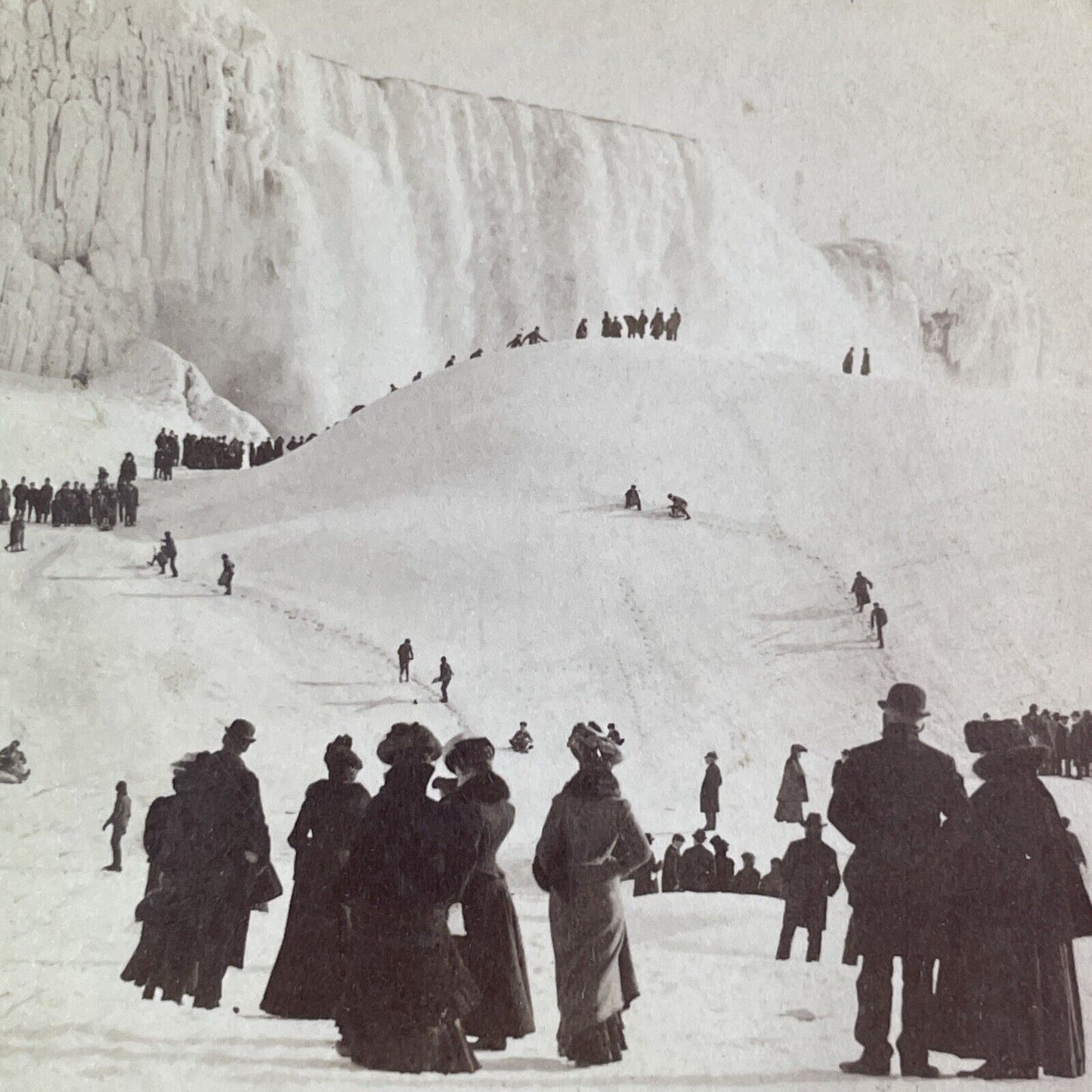 People Skiing and Sledding at Base of Niagara Falls Stereoview c1902 Y1253