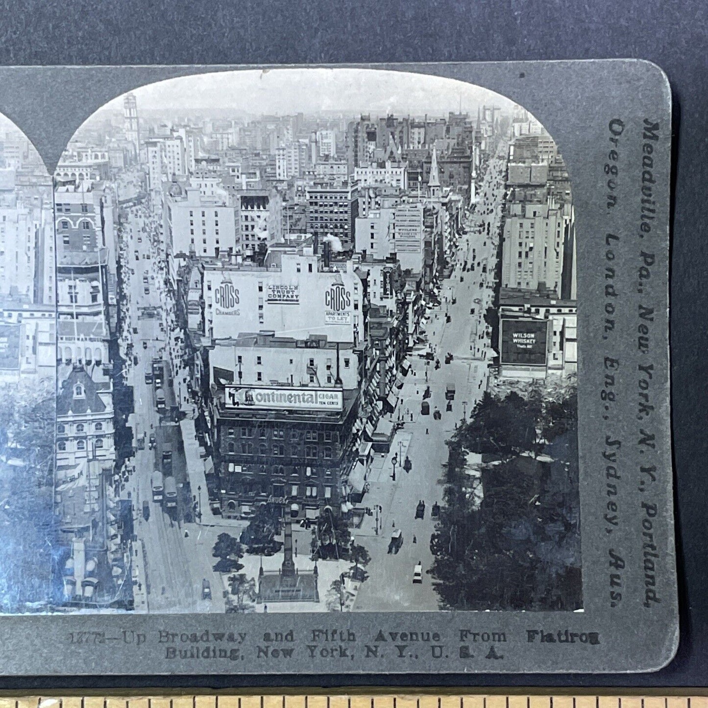 Broadway and 5th Avenue New York City Manhattan Stereoview Antique c1903 Y1027